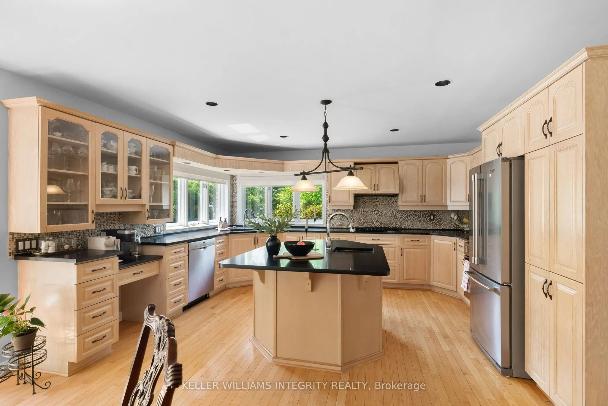 22 Marchbrook Circle