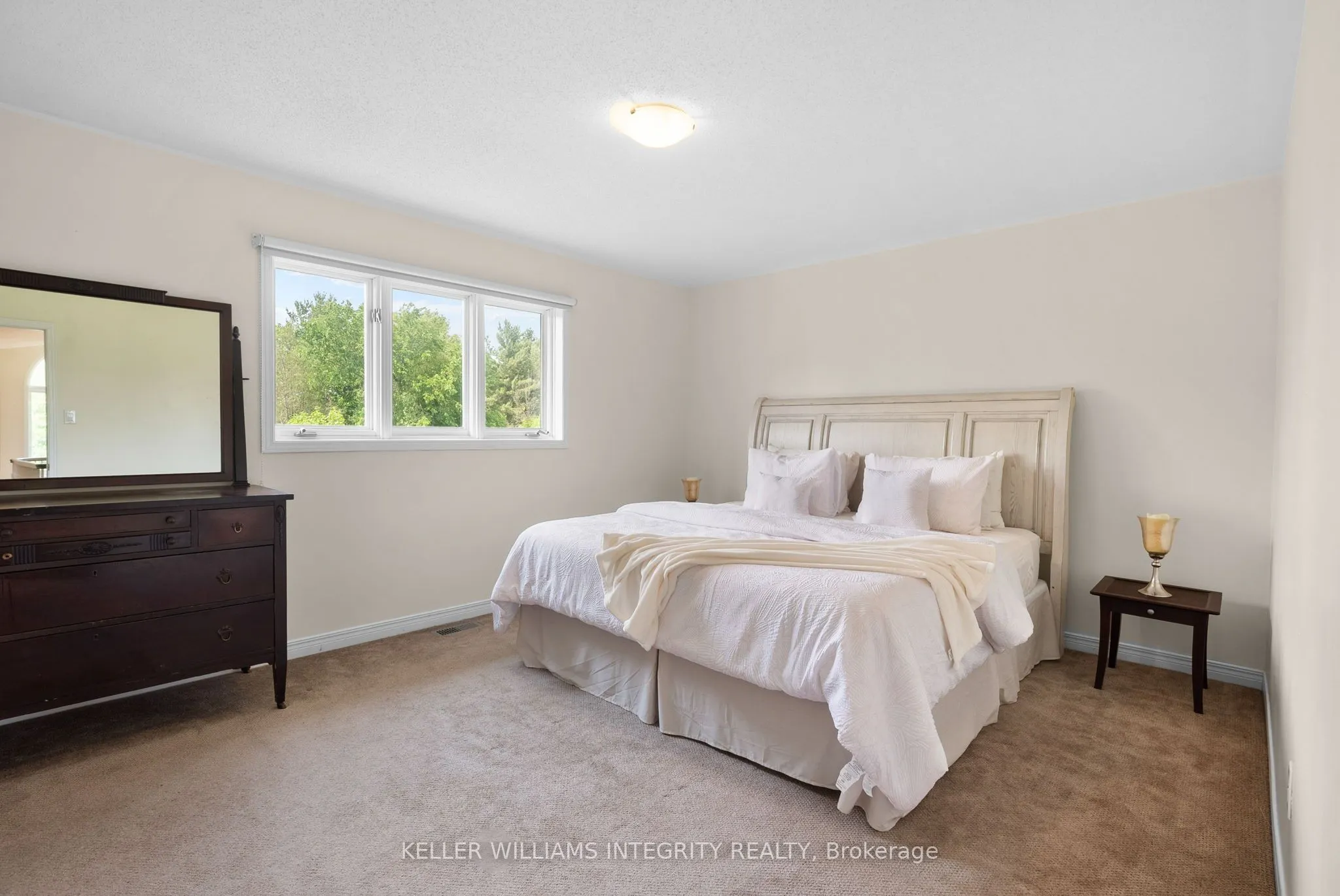 22 Marchbrook Circle