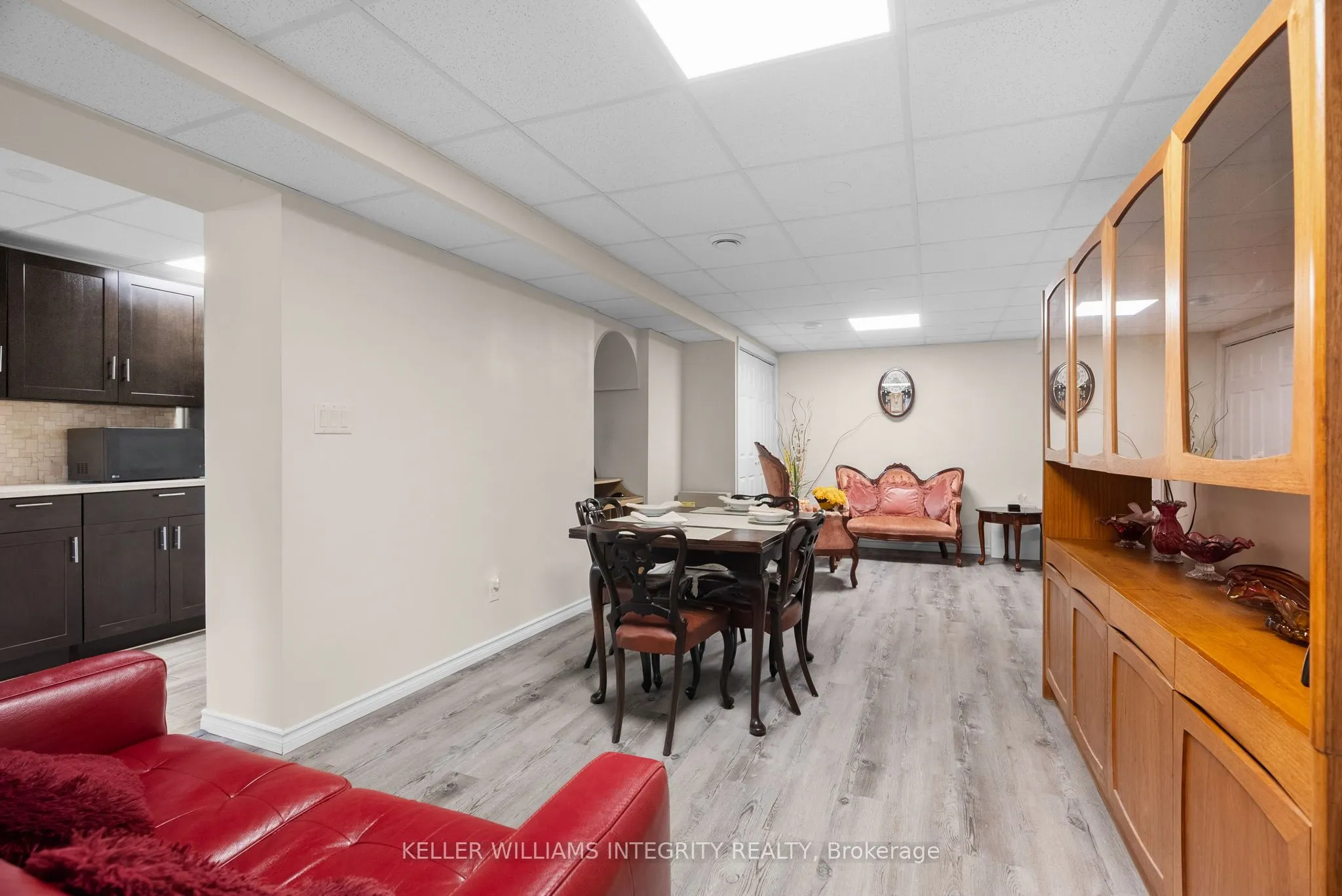 22 Marchbrook Circle