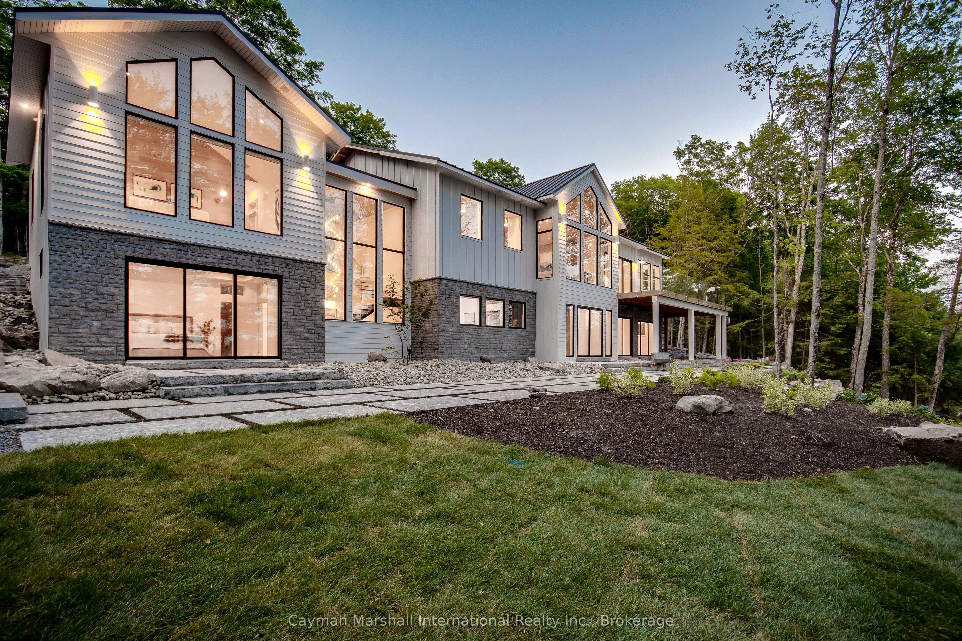 1331 SOUTH MONCK Drive, #4