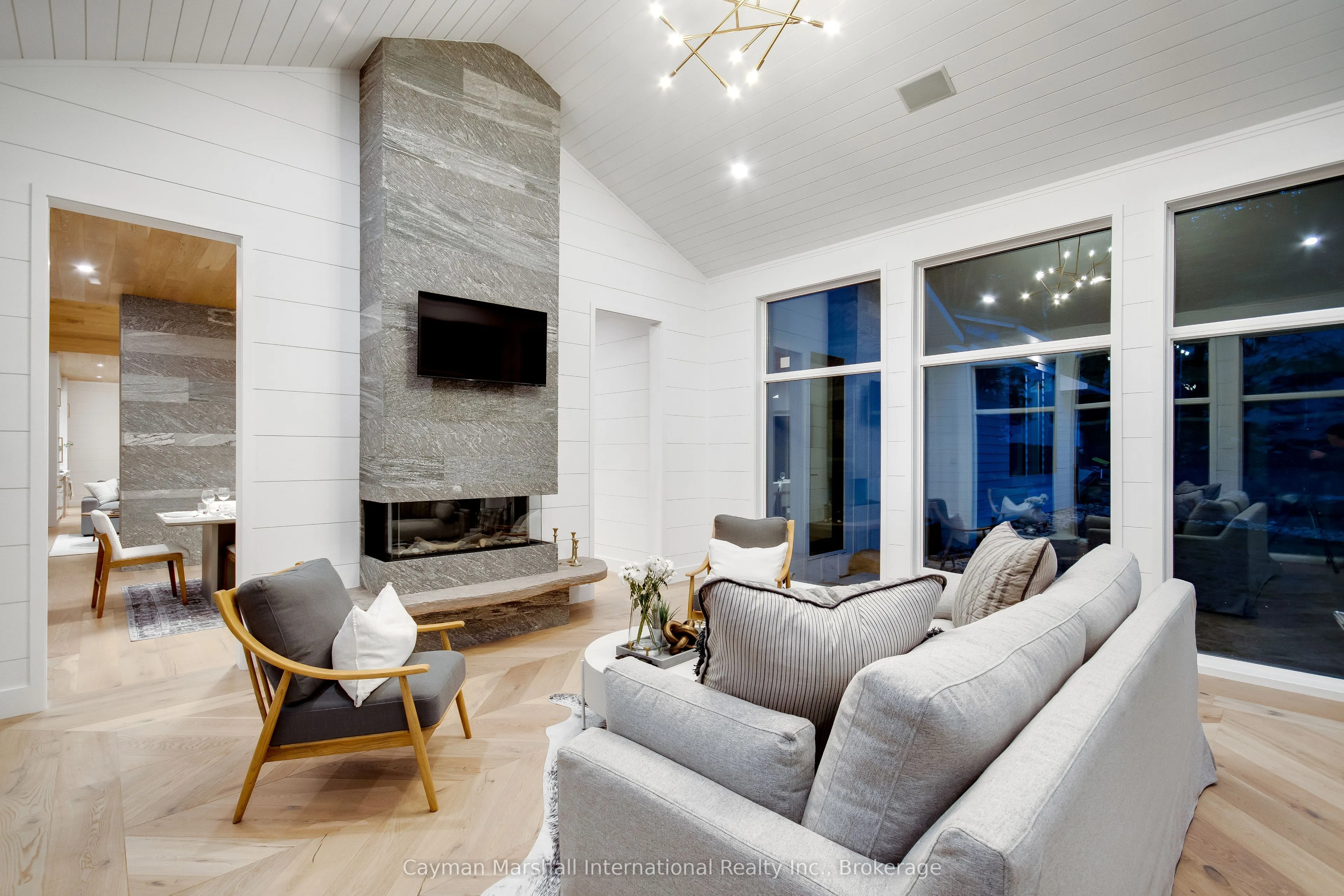 1331 SOUTH MONCK Drive, #4