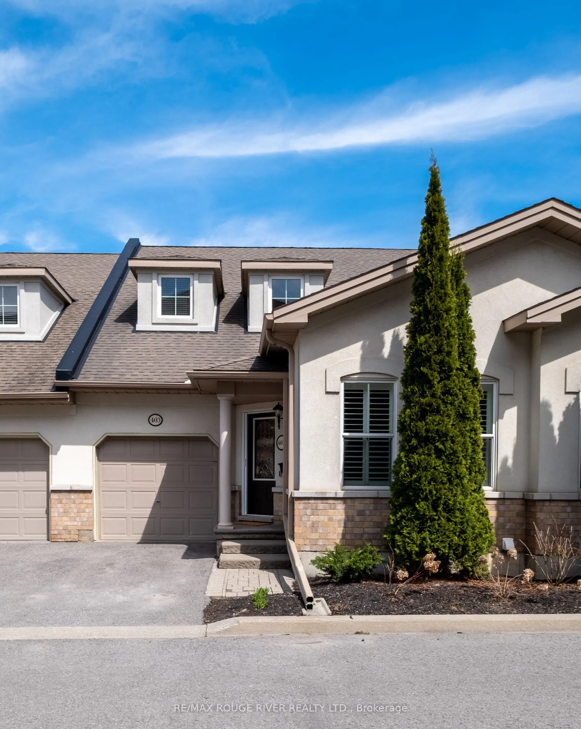 120 University Avenue E, #403