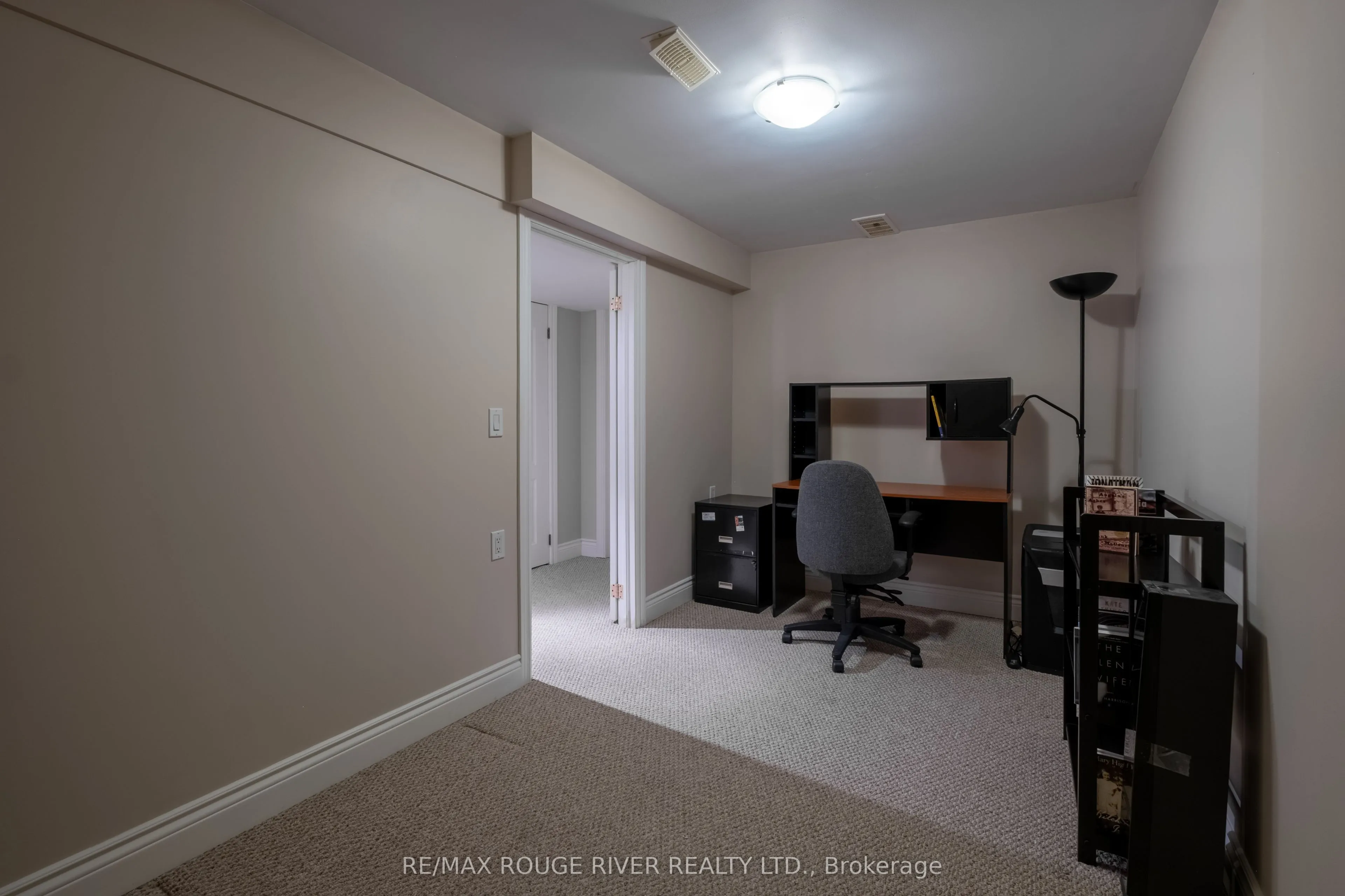 120 University Avenue E, #403