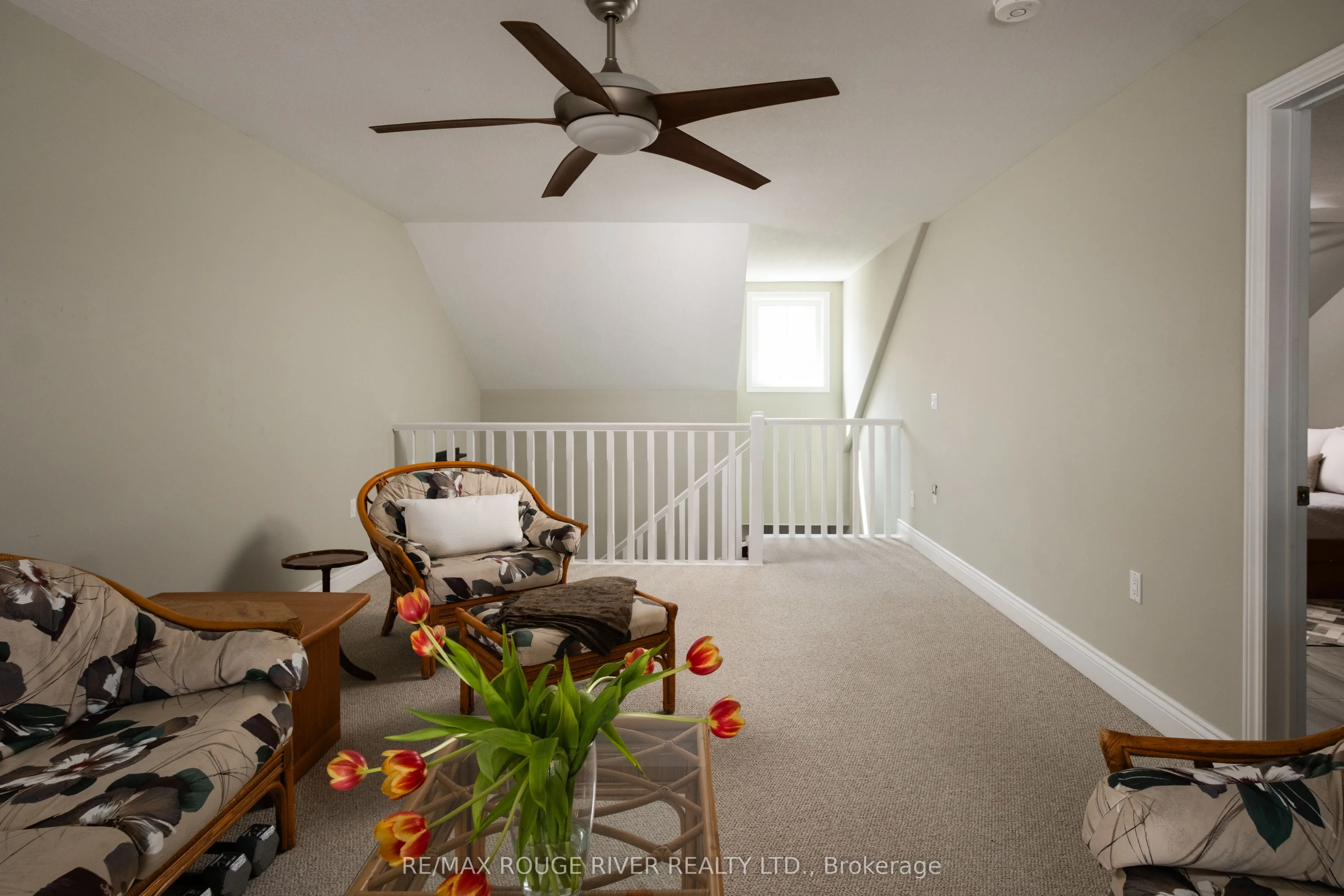 120 University Avenue E, #403