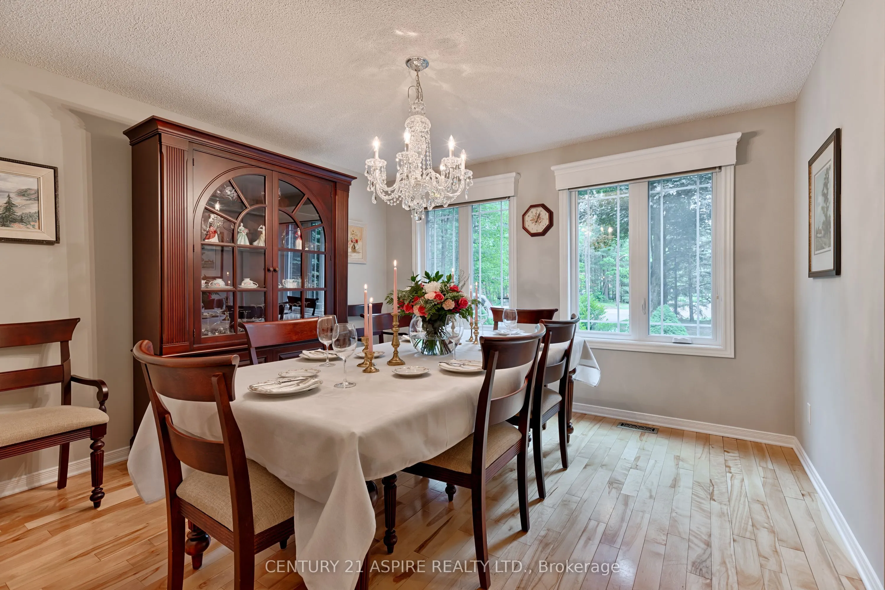 13 Country Lane