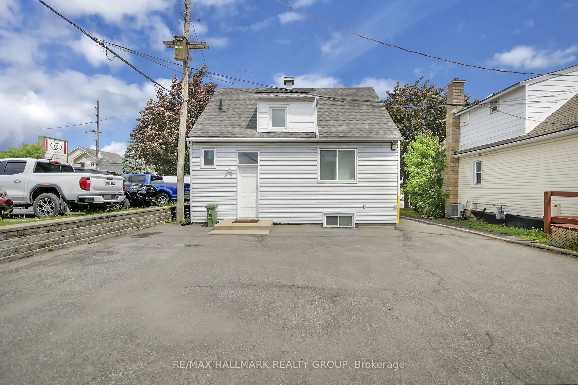 272 Mcarthur Avenue