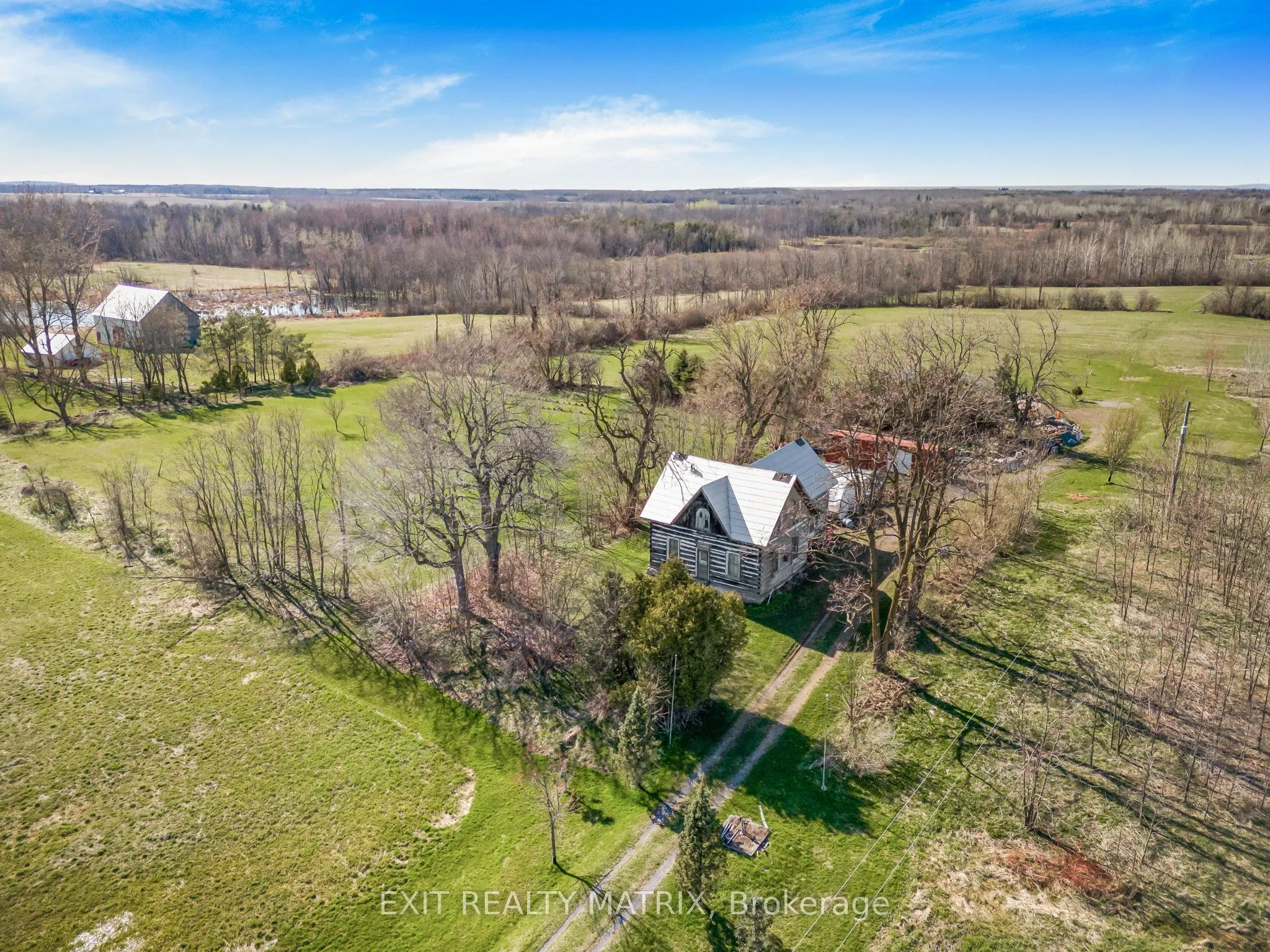 19209 KENYON CONCESSION 7 Road