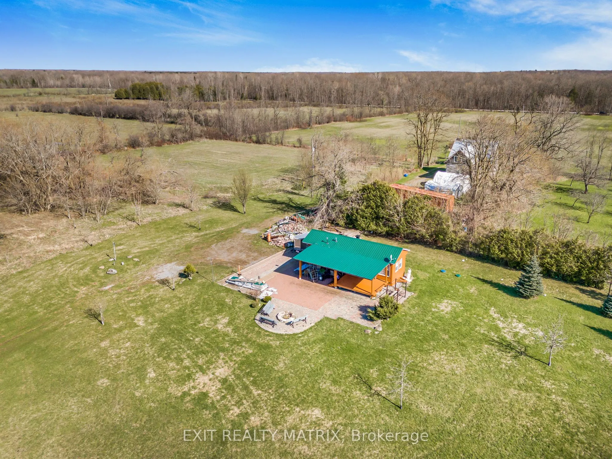 19209 KENYON CONCESSION 7 Road