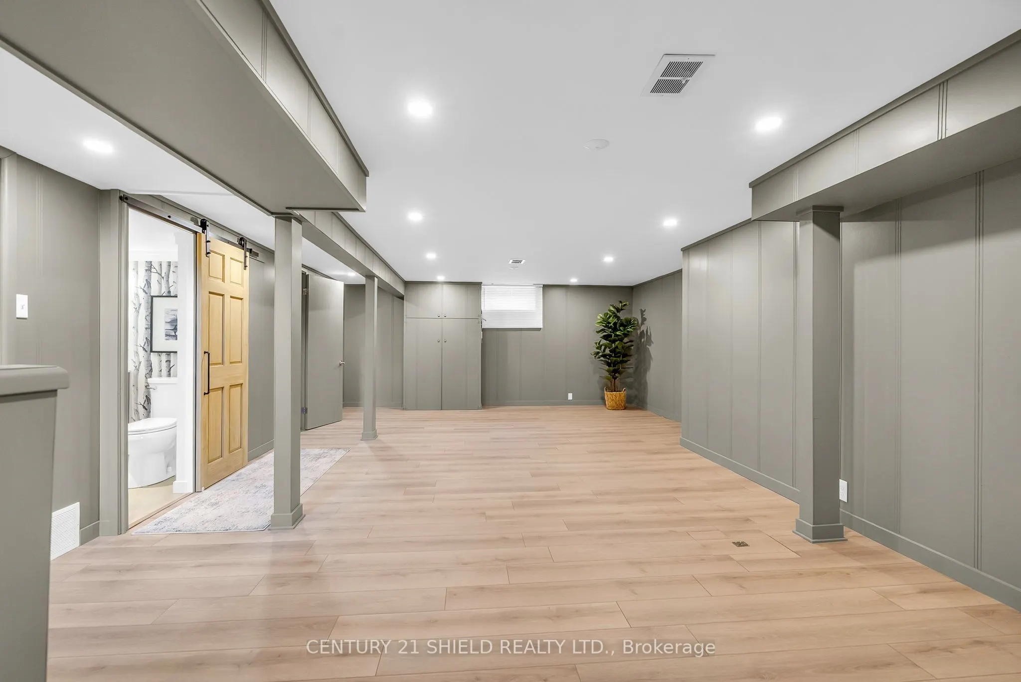 208 Anthony Street