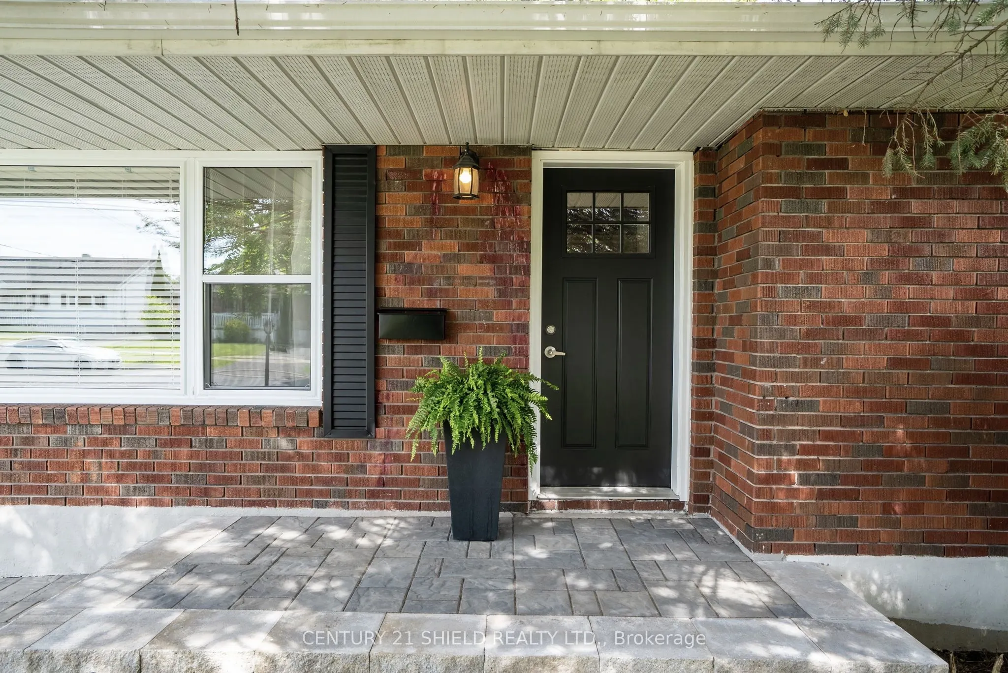 208 Anthony Street