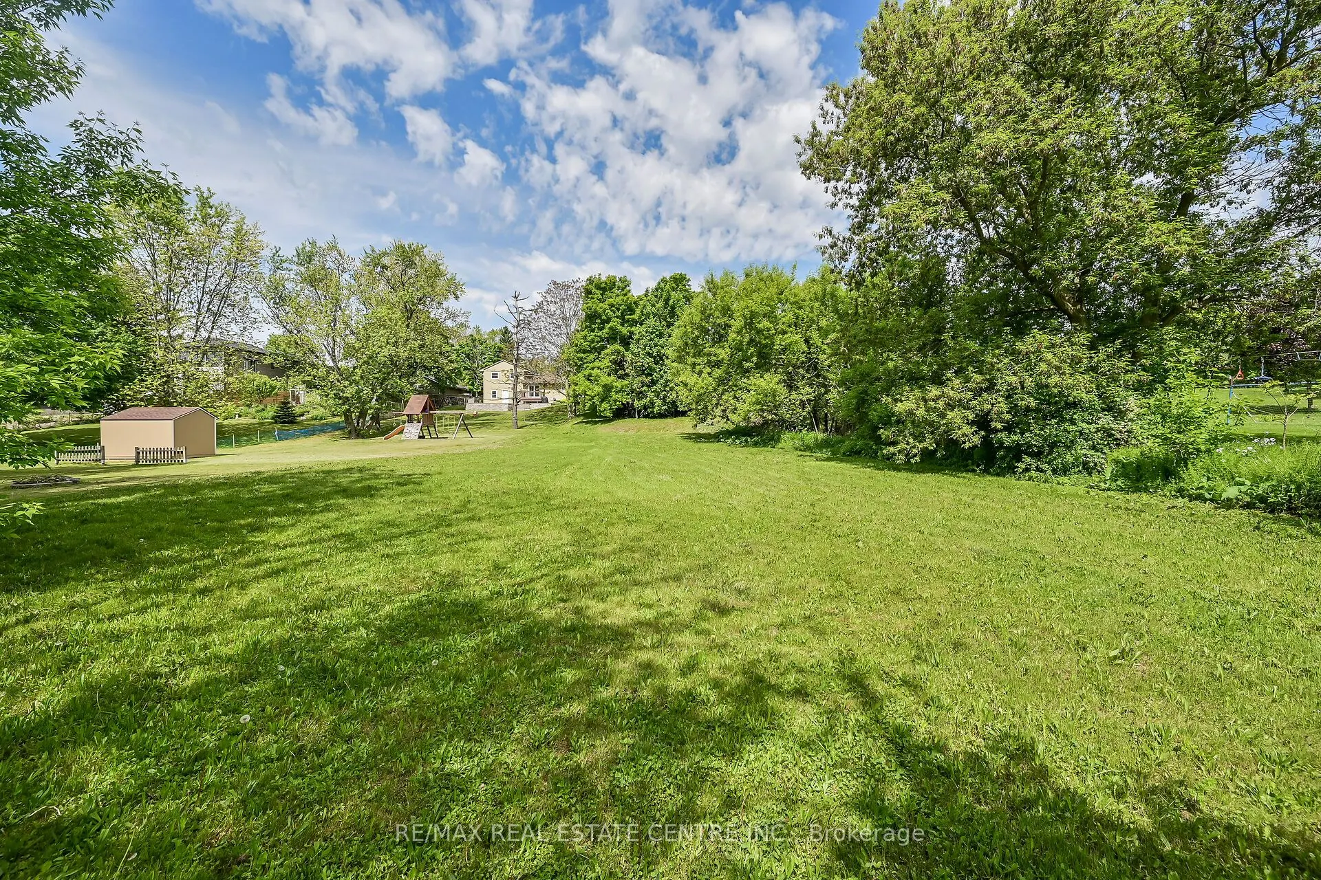 1645 Glancaster Road
