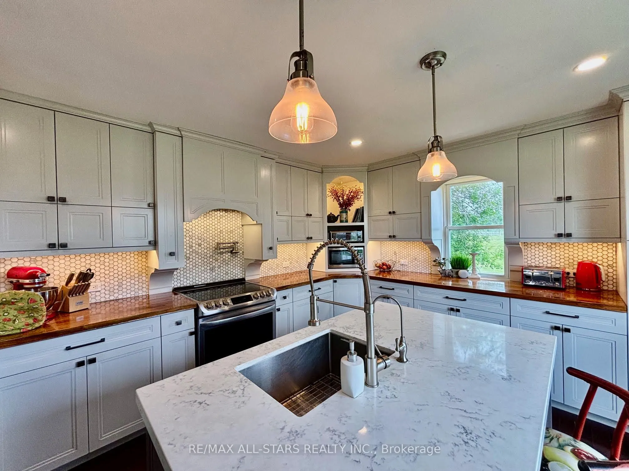 777 Cambray Road