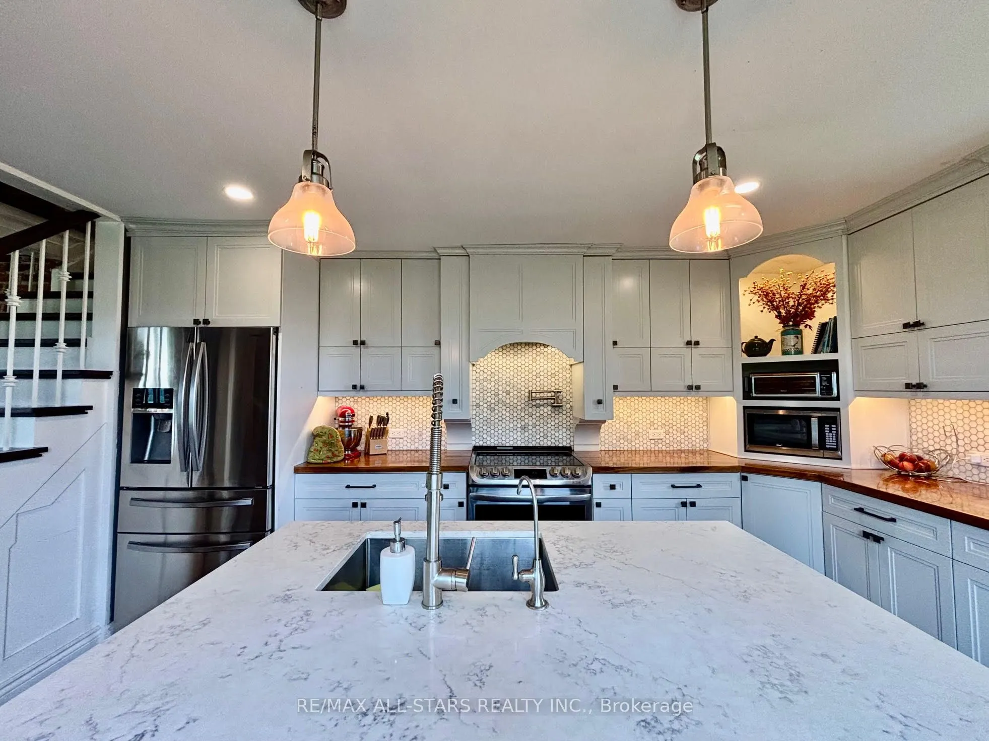 777 Cambray Road