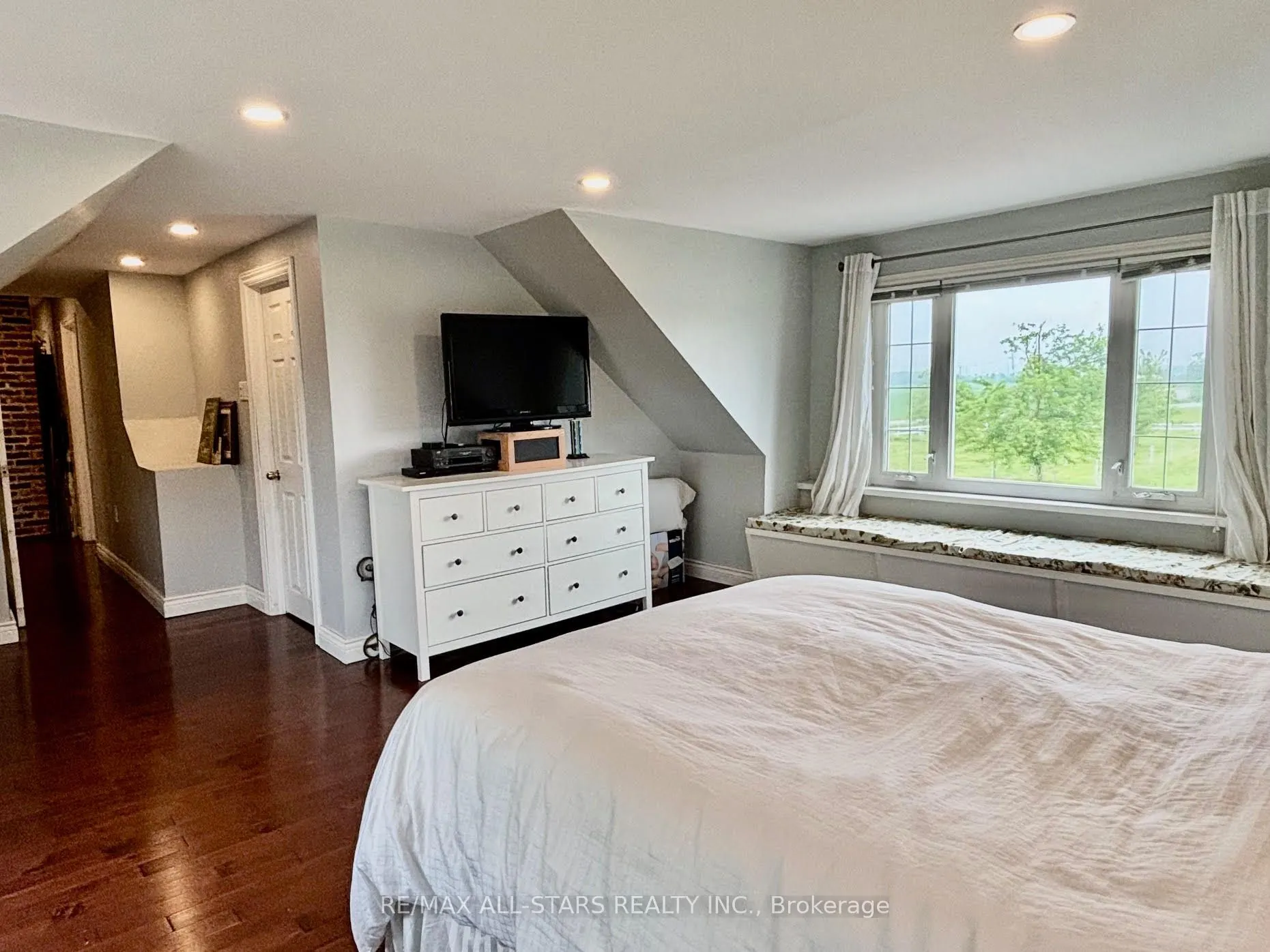777 Cambray Road