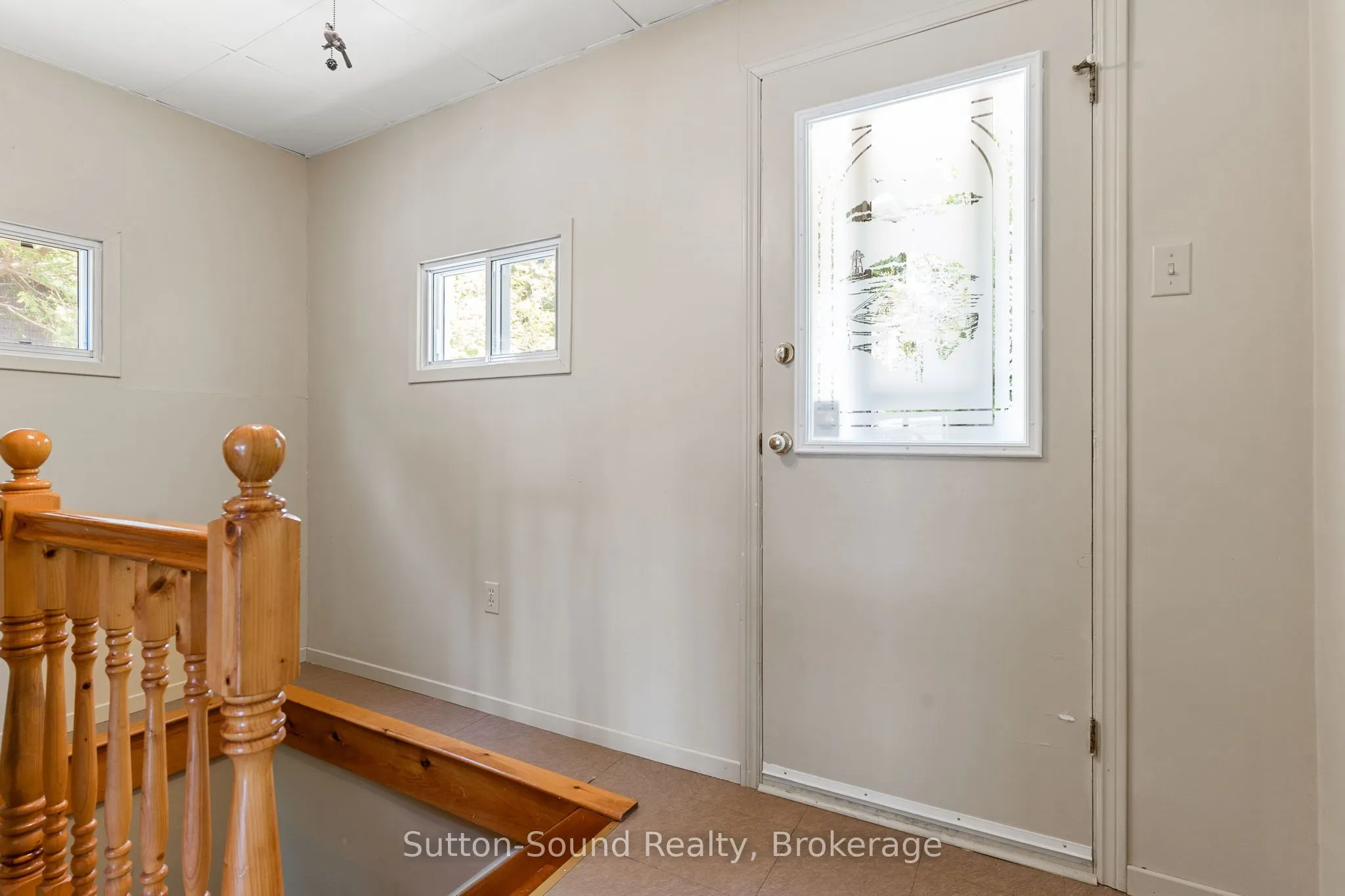 503185 Grey Road 1 Road