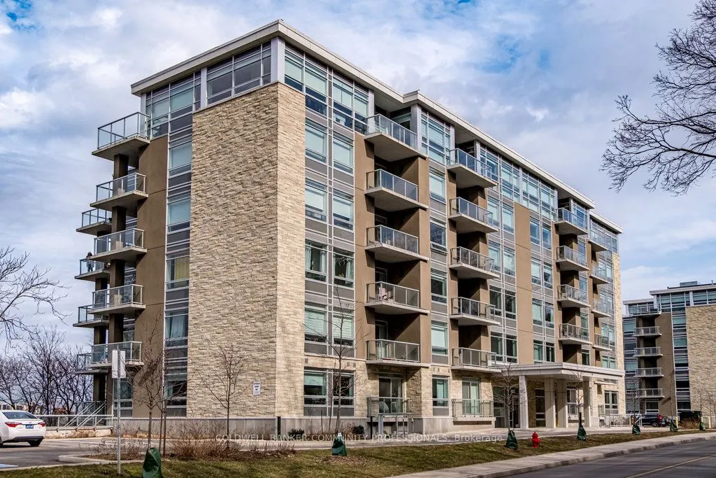 467 Charlton Avenue E, #404