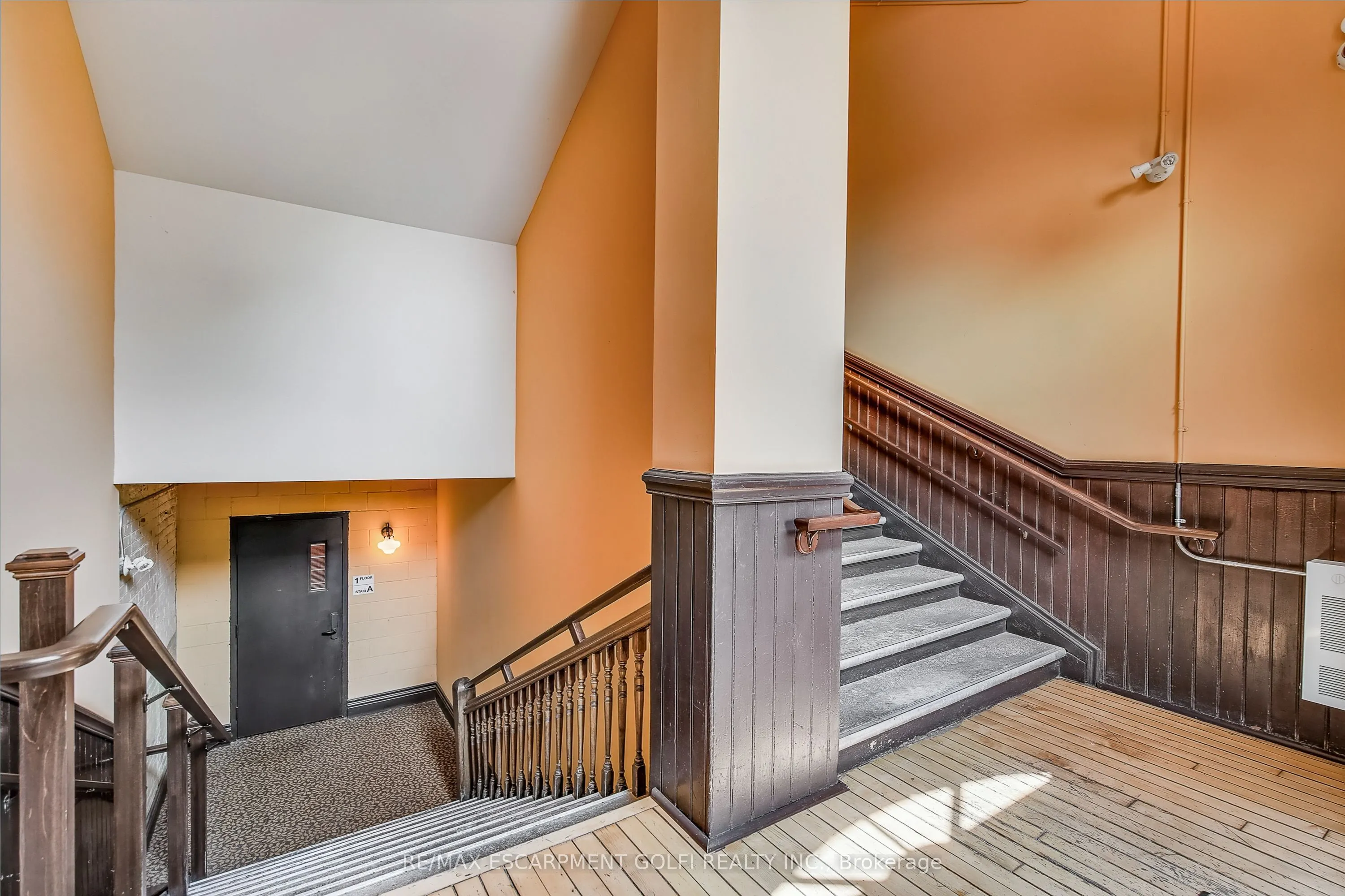 200 STINSON Street, #101