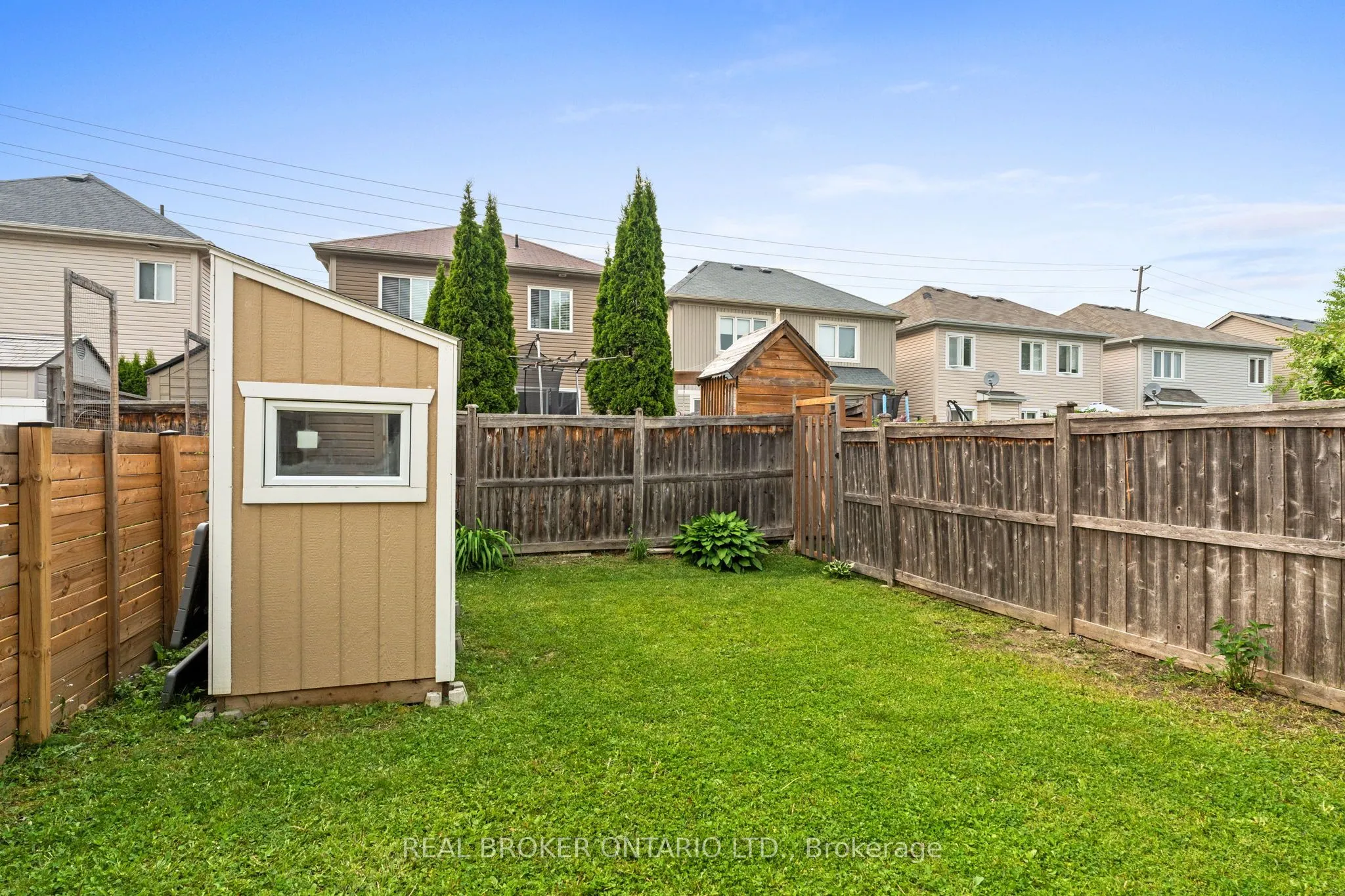 427 Vendevale Avenue