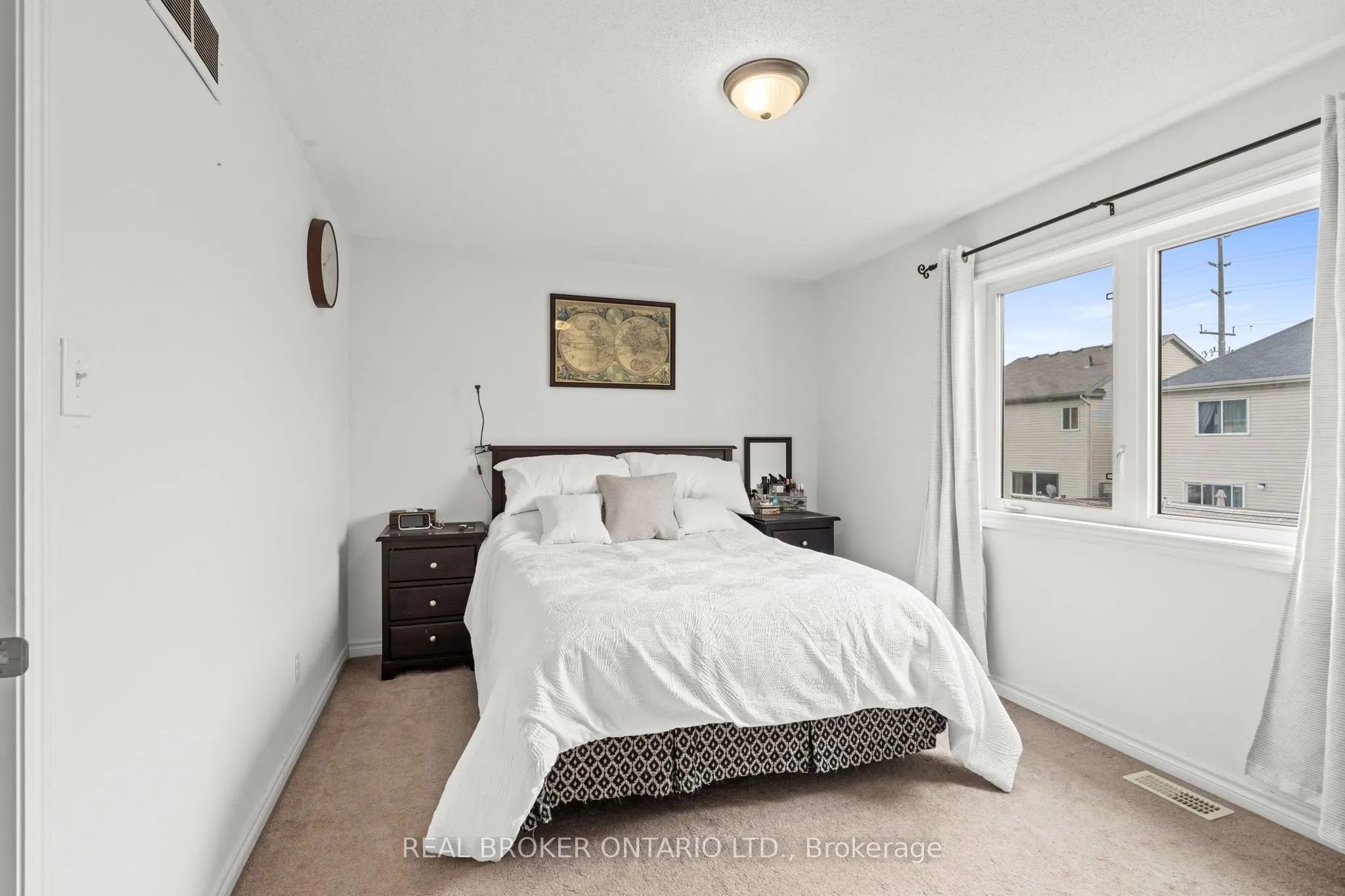 427 Vendevale Avenue