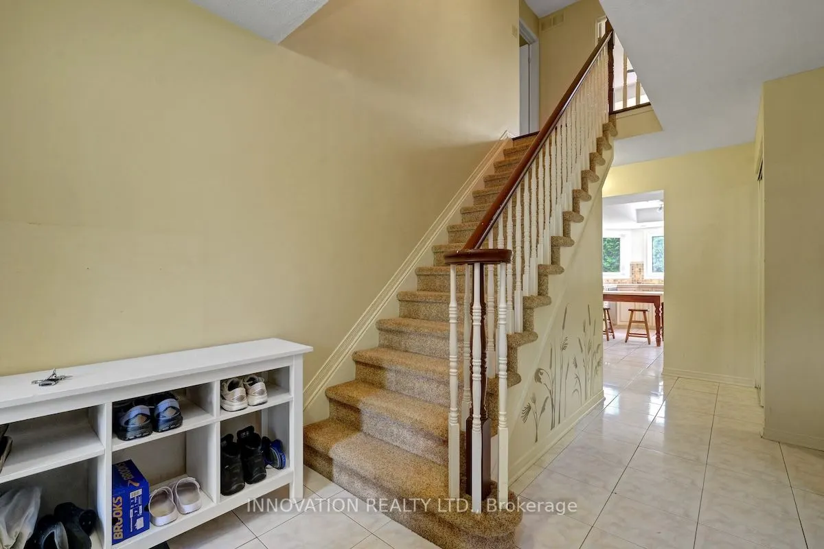 25 SPINDLE Way
