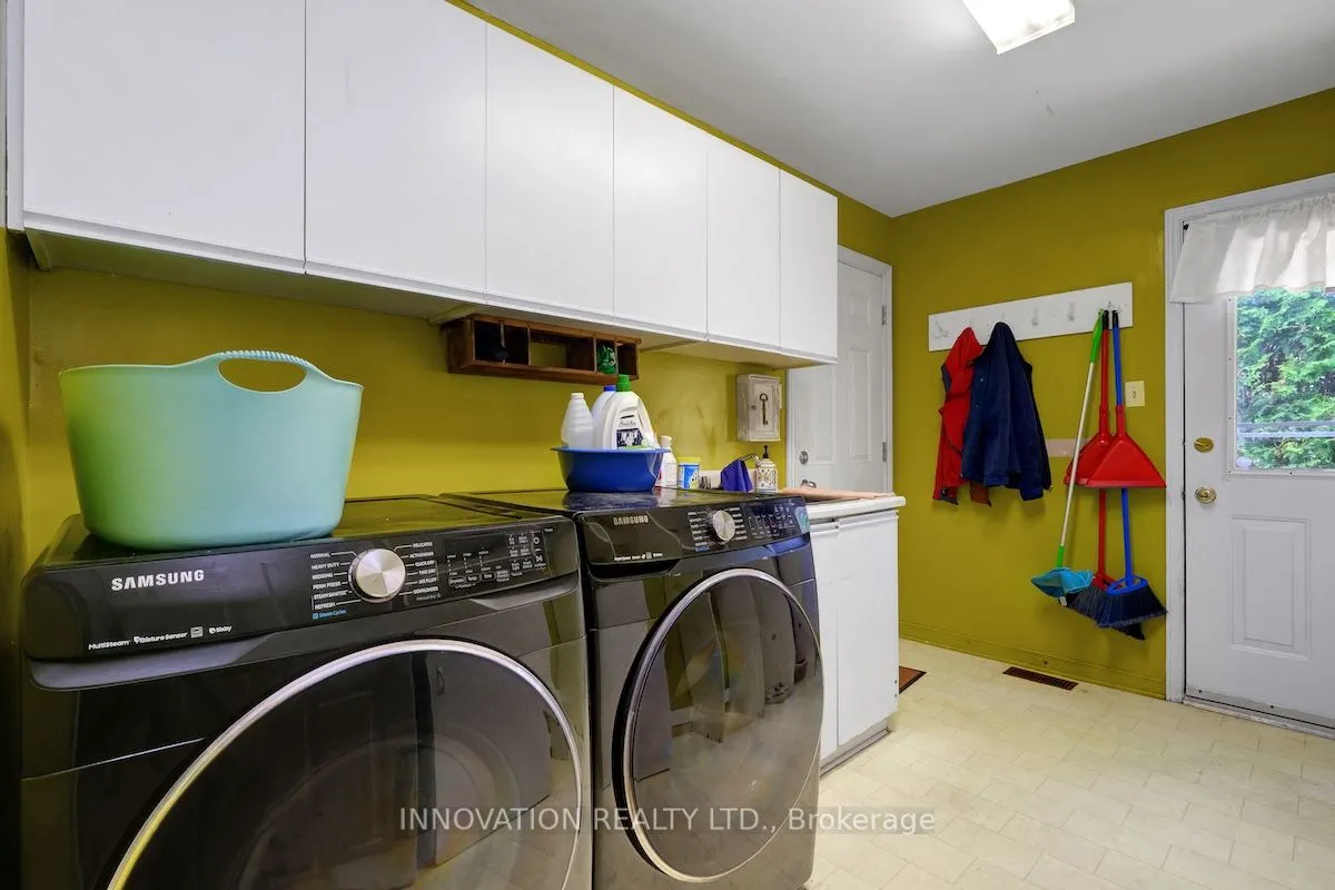 25 SPINDLE Way