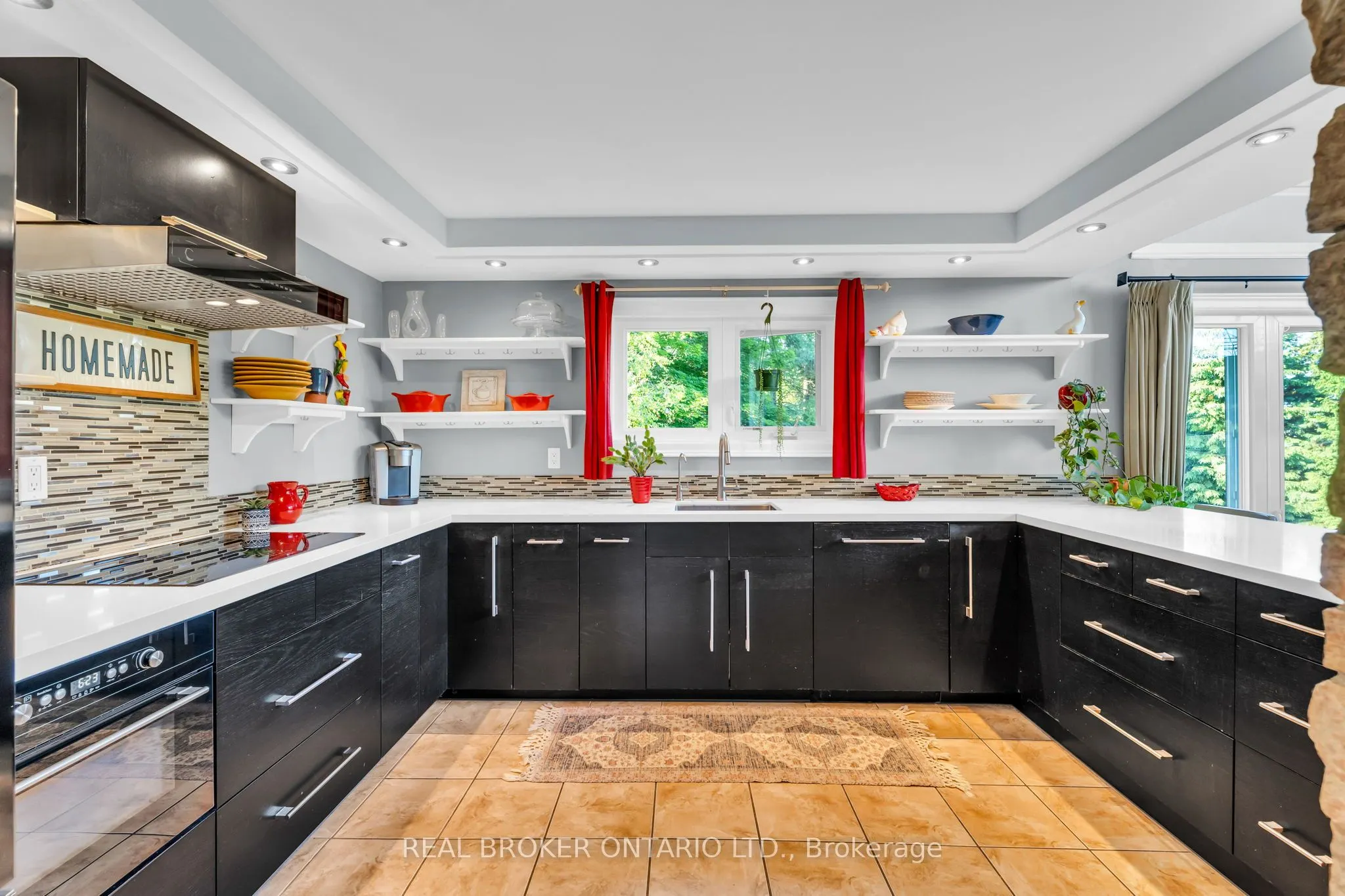 7 Victoria Heights