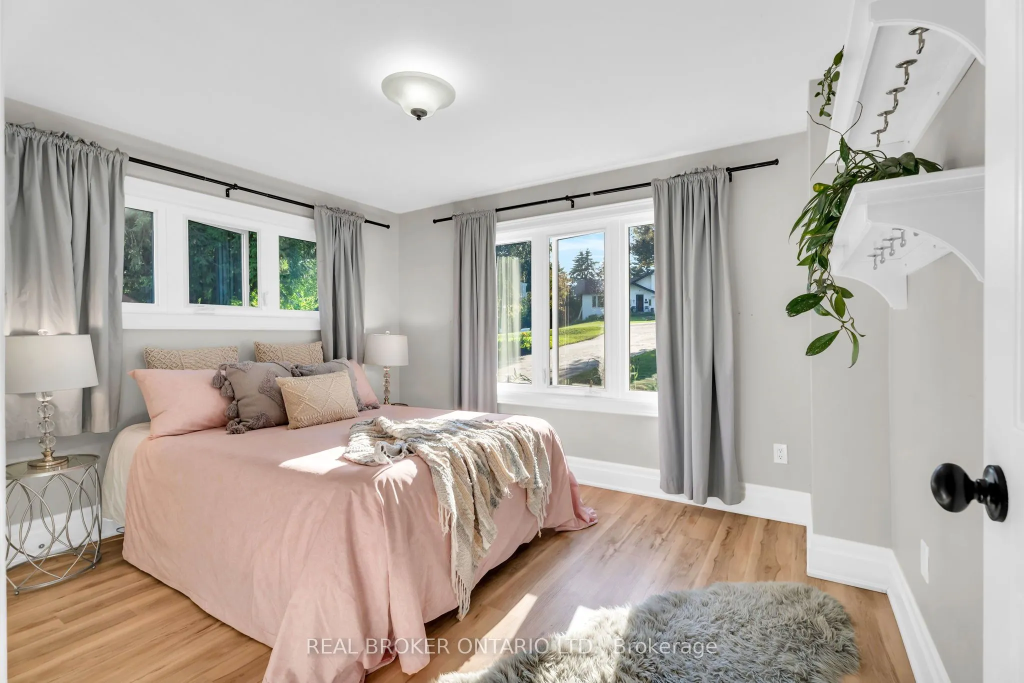 7 Victoria Heights