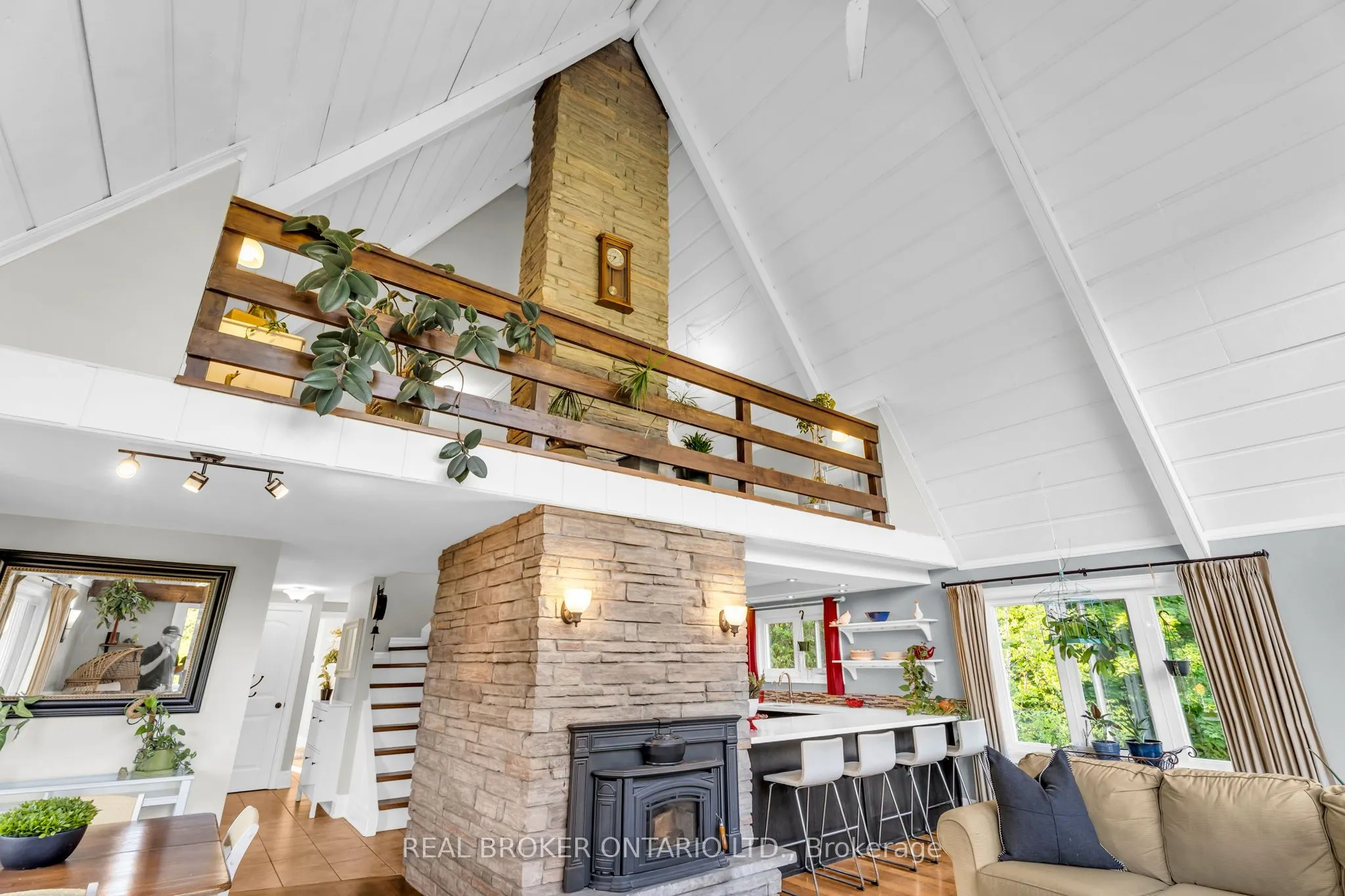 7 Victoria Heights