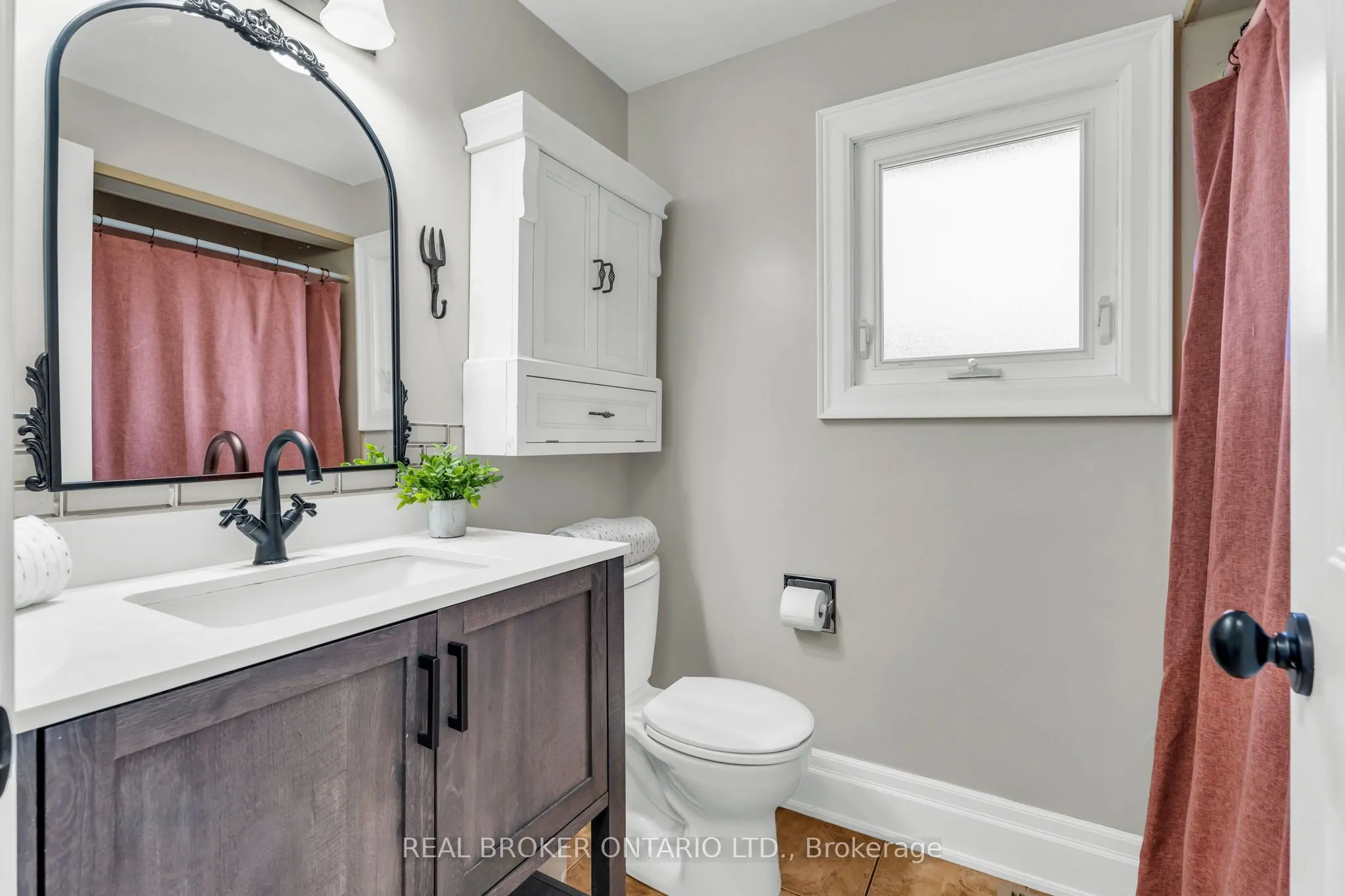 7 Victoria Heights