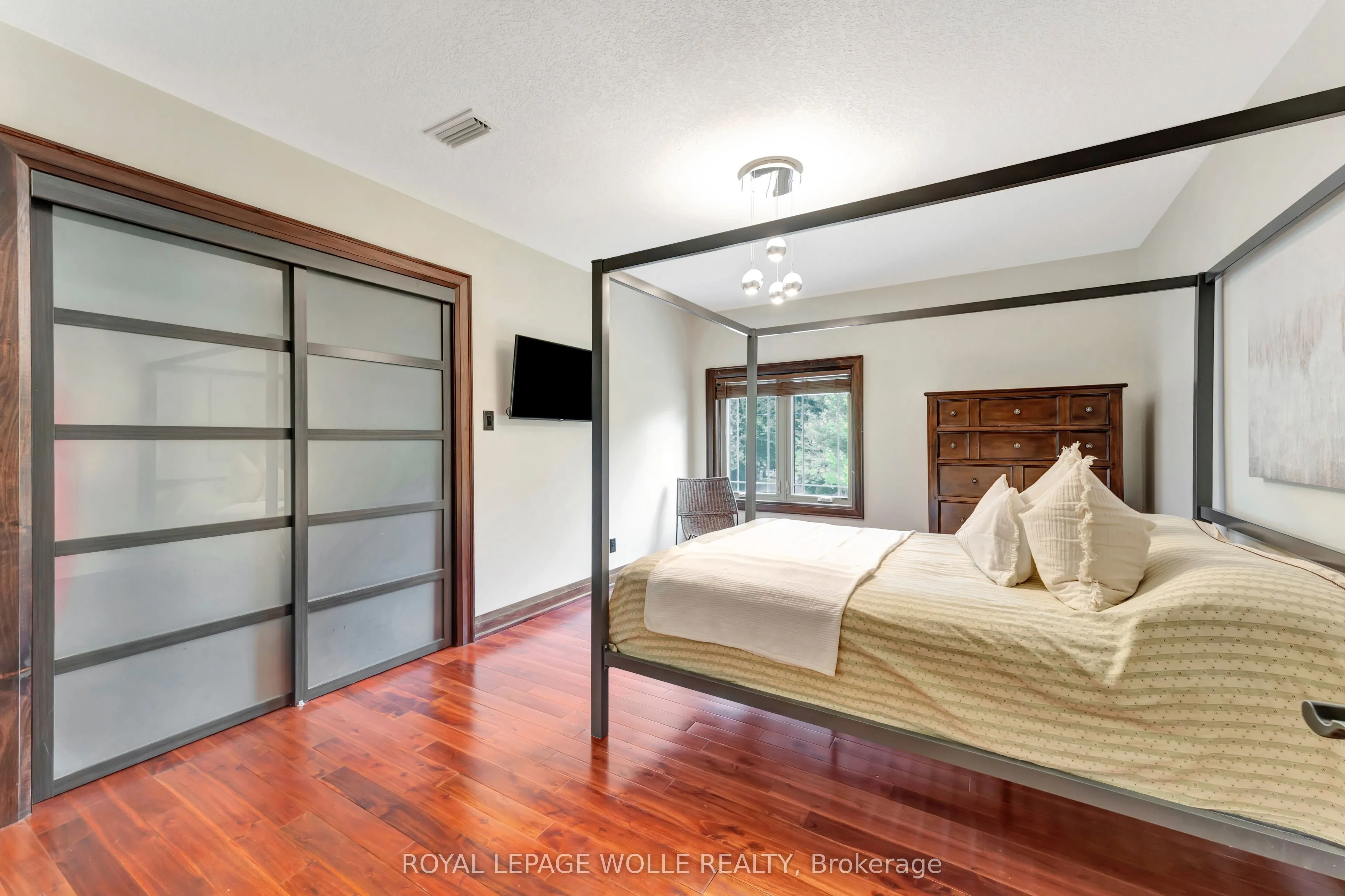 11 Maple Hill Drive