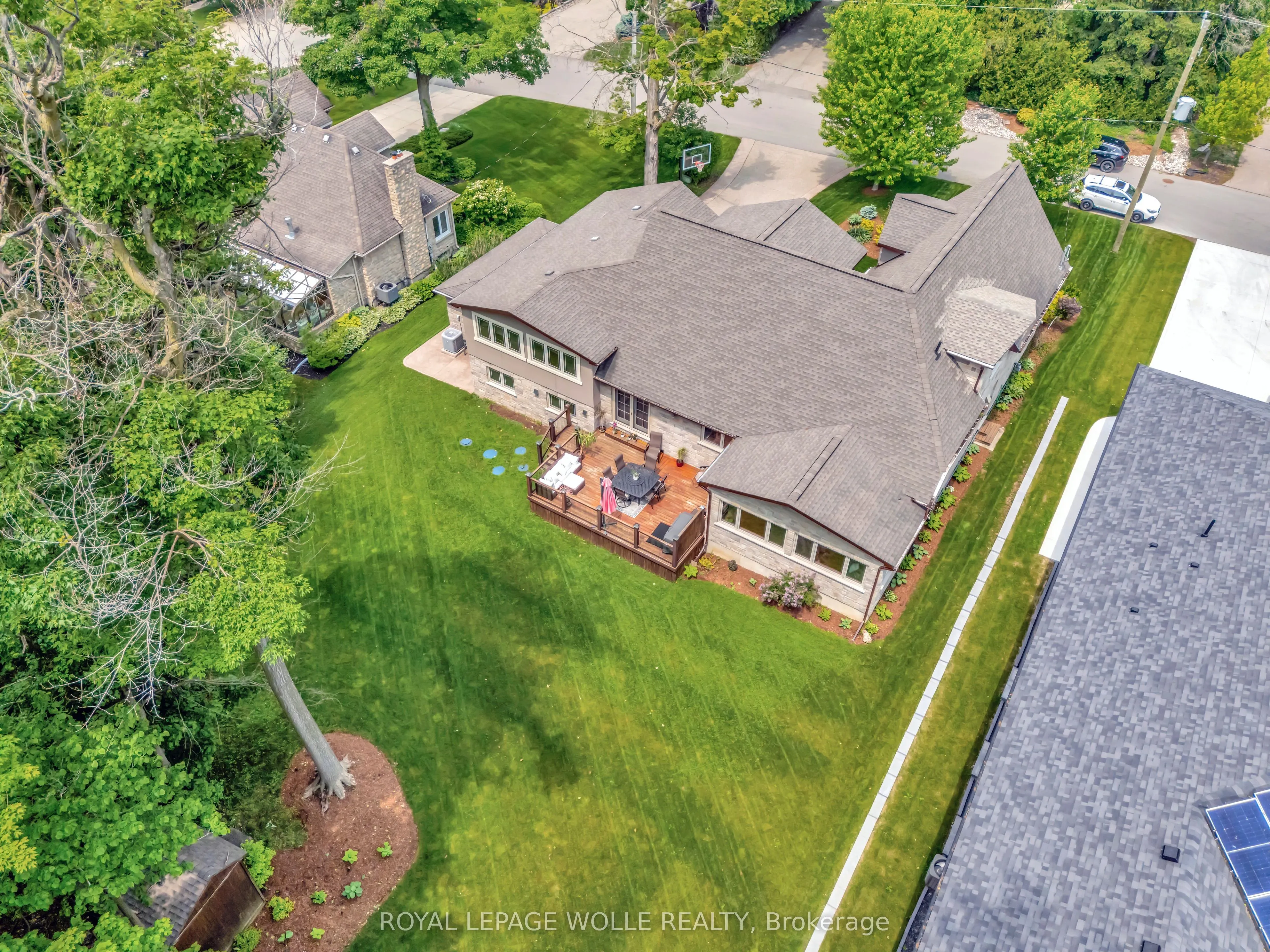 11 Maple Hill Drive