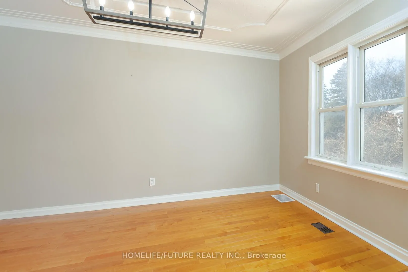 76 Young Street, #Upper