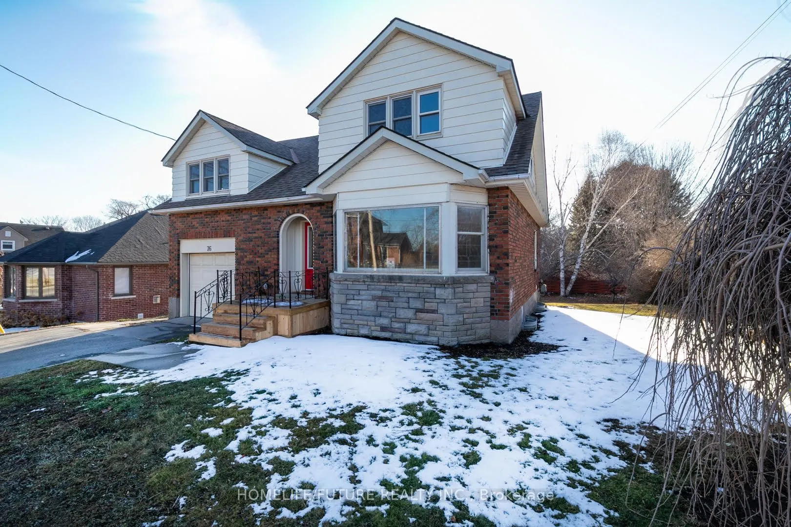 76 Young Street, #Upper