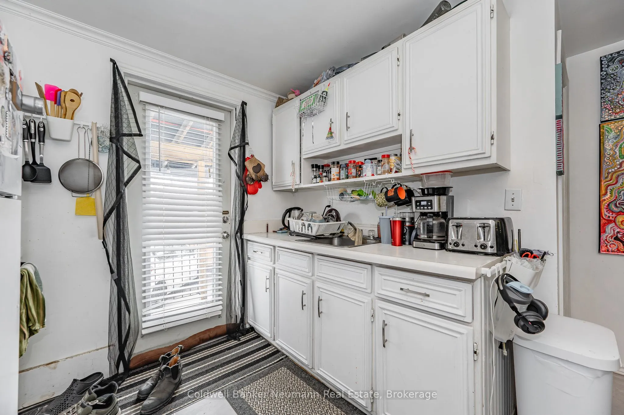 155 Weber Street E