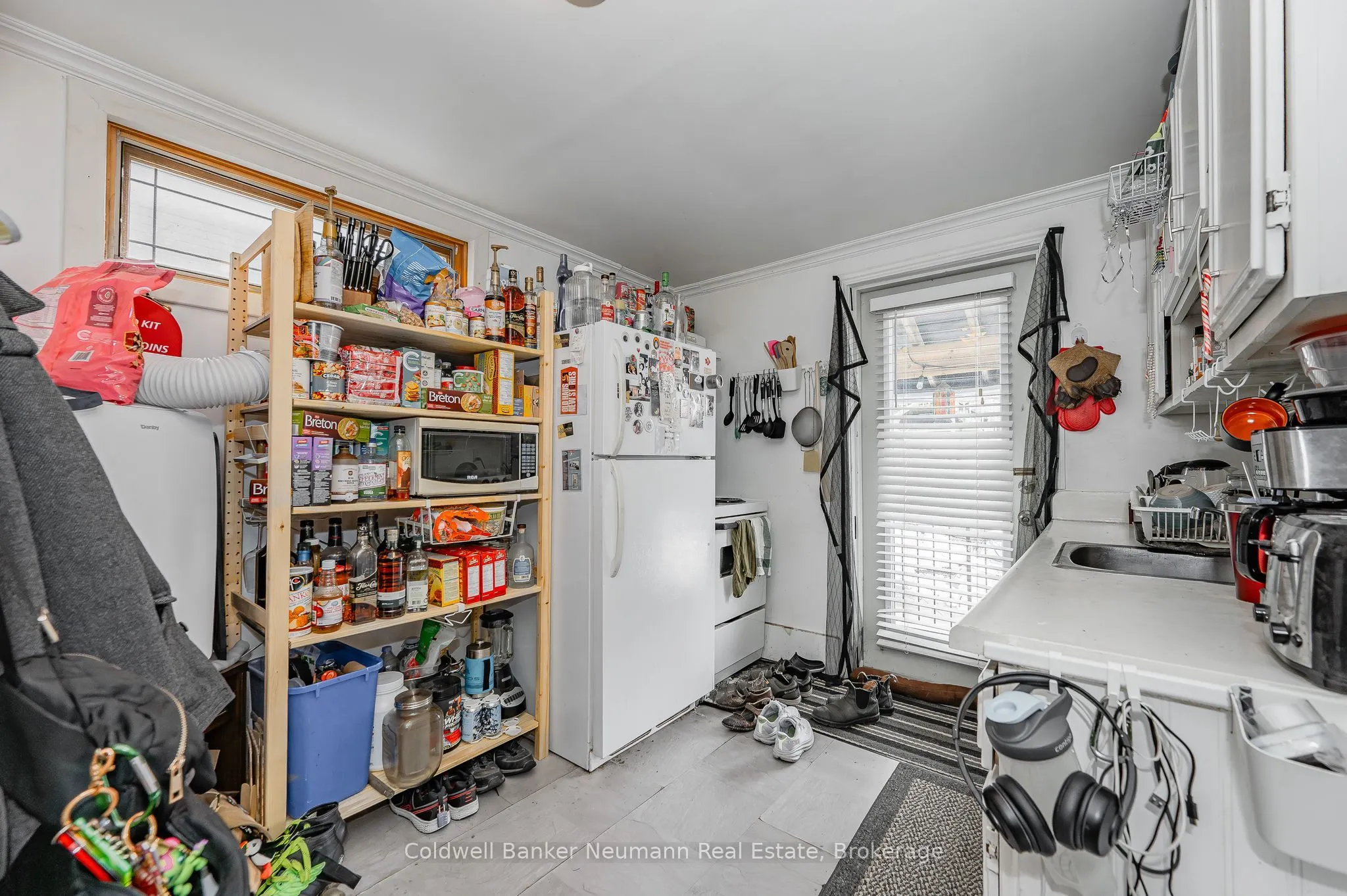 155 Weber Street E