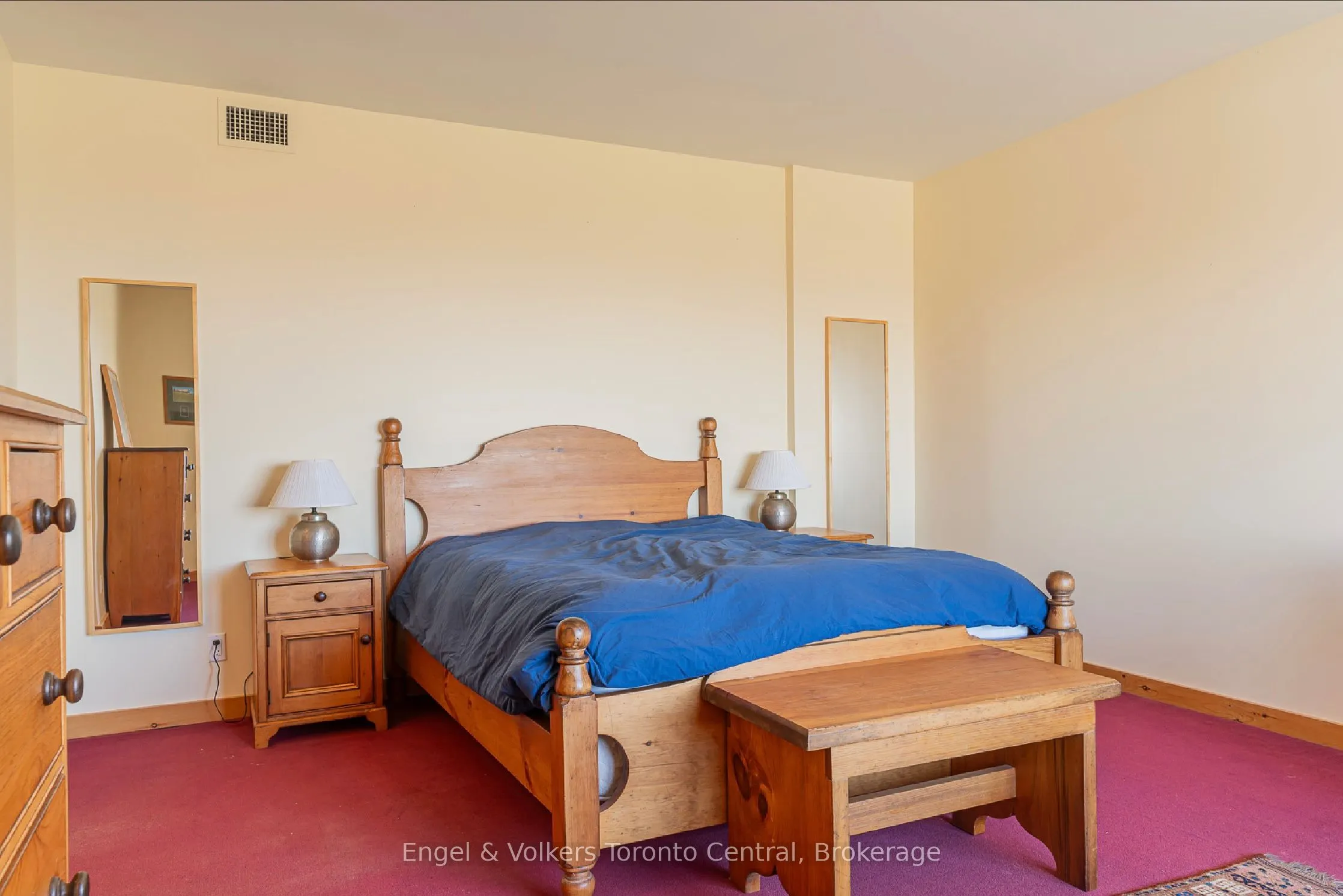 496083 Grey Road 2 Road