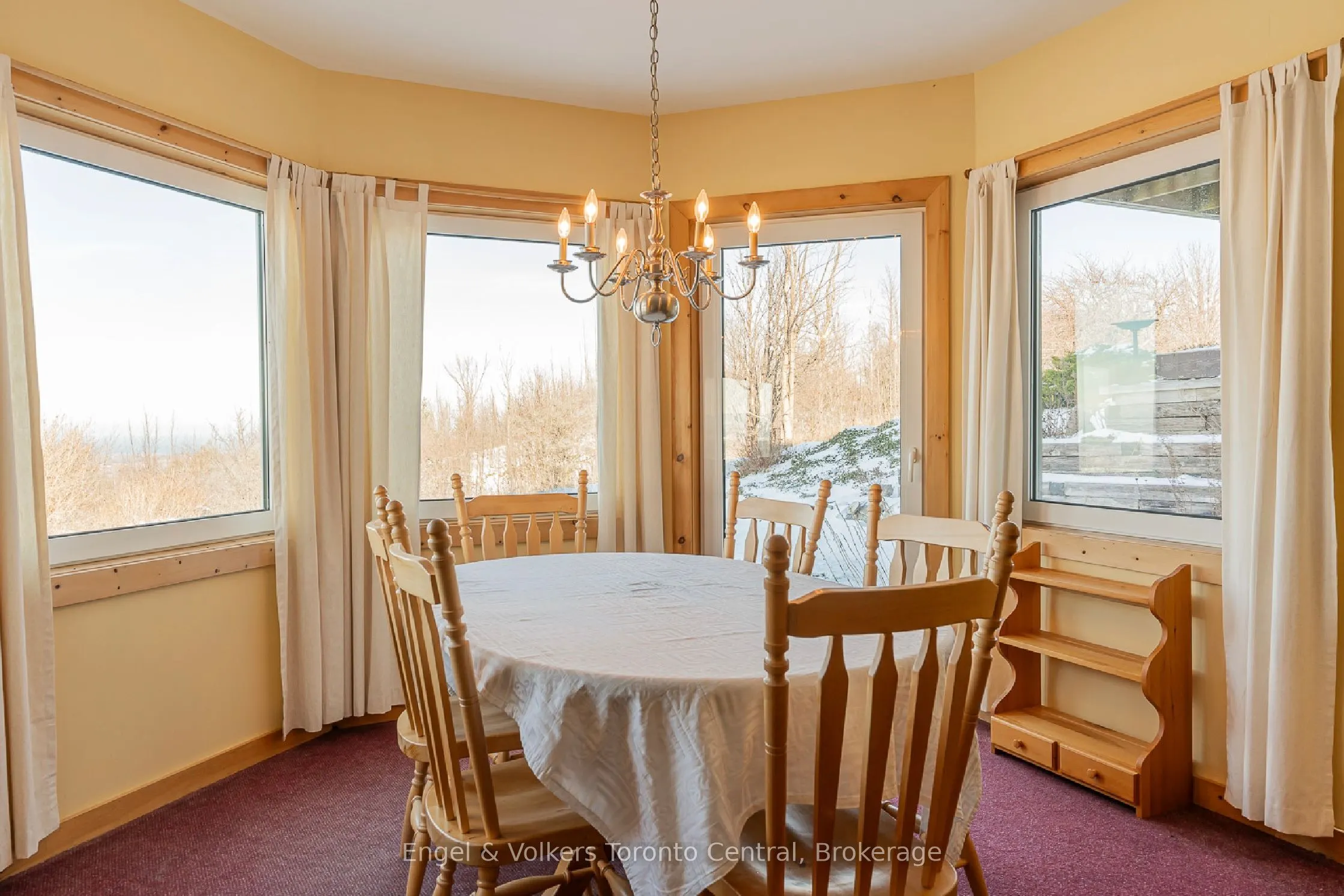 496083 Grey Road 2 Road