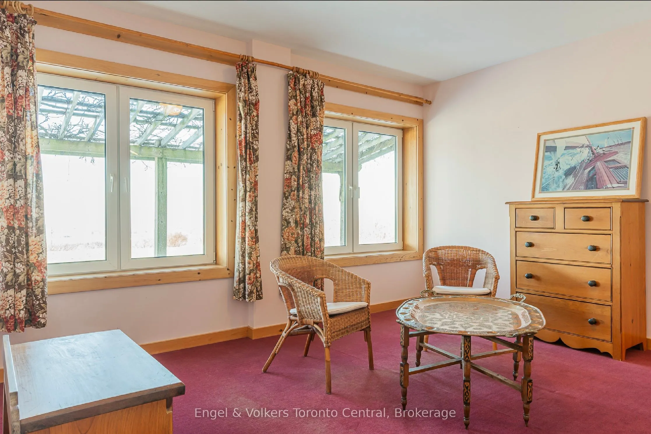 496083 Grey Road 2 Road