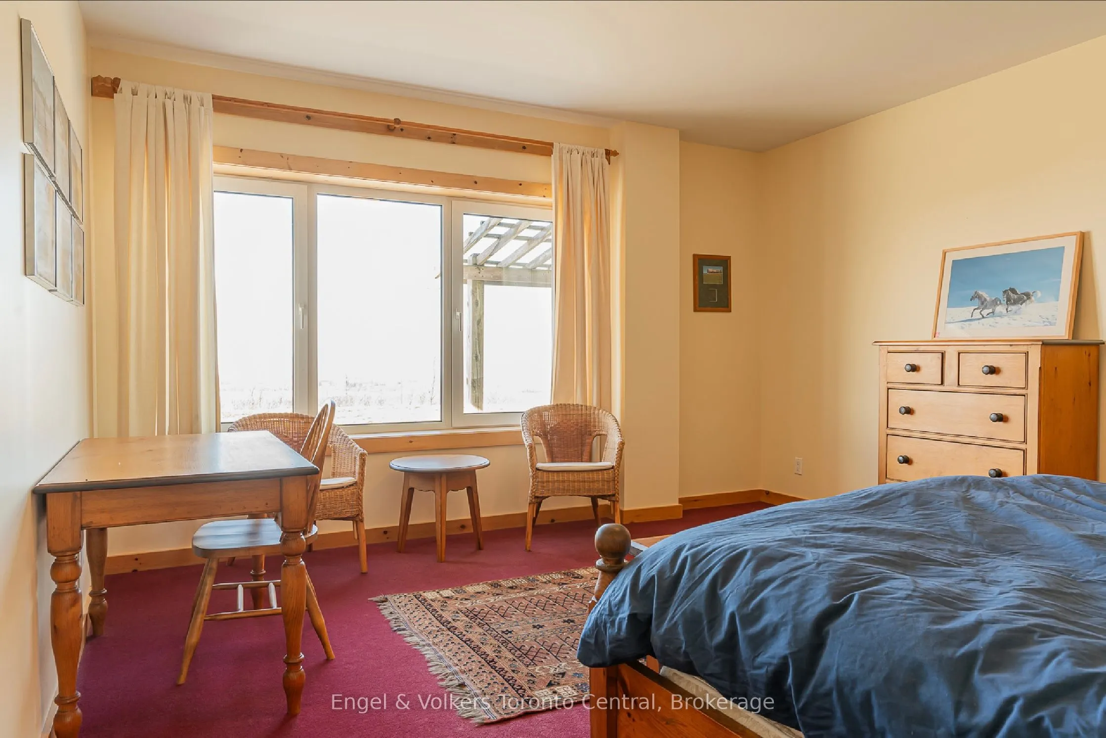 496083 Grey Road 2 Road