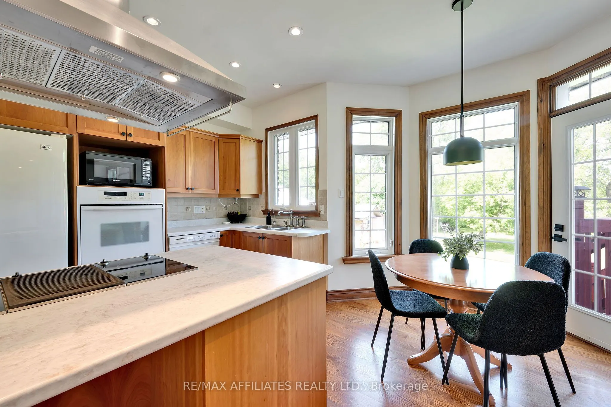 3 Kimini Drive