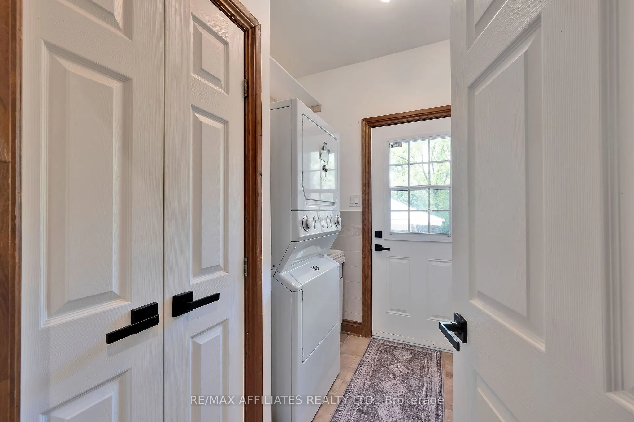 3 Kimini Drive