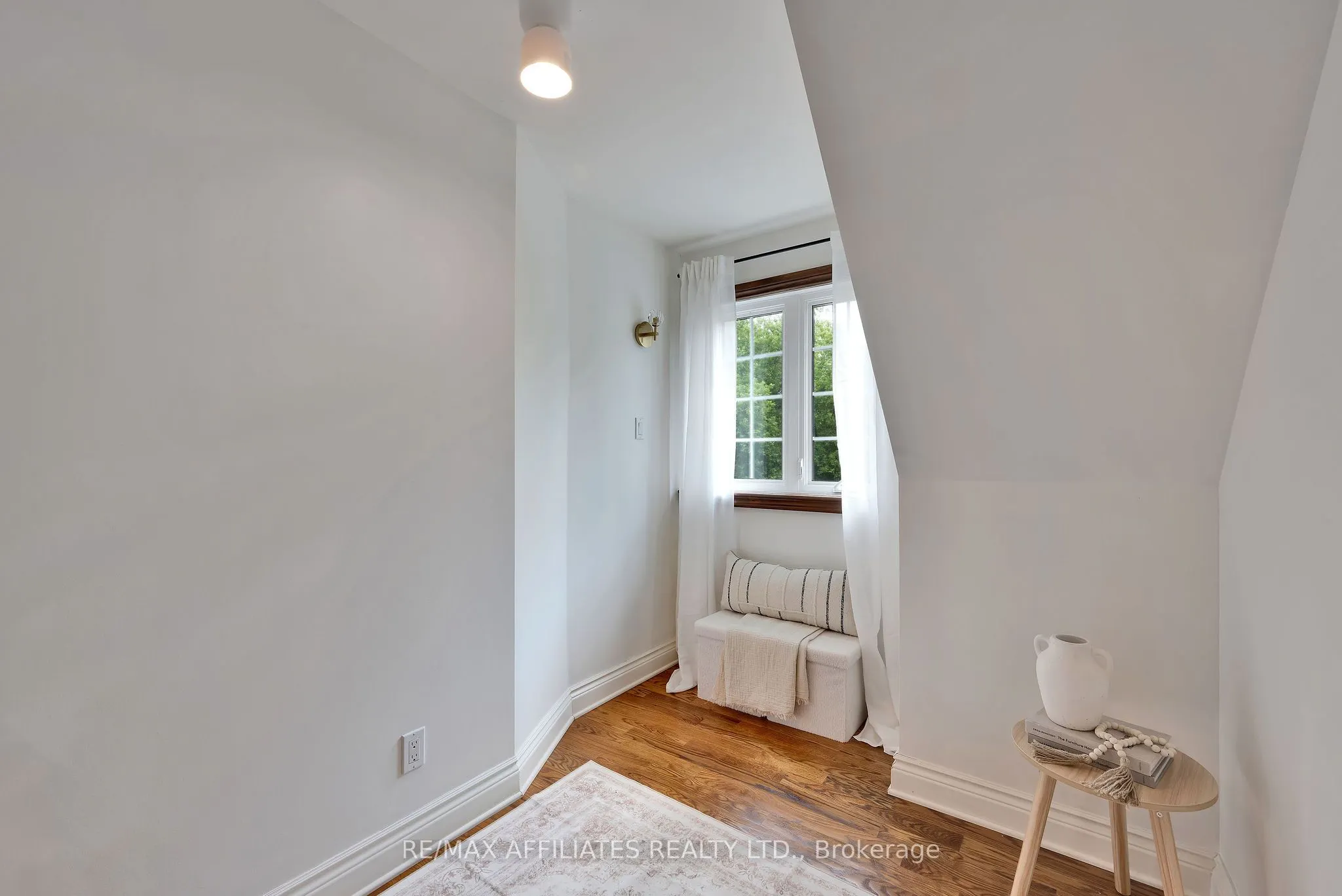 3 Kimini Drive