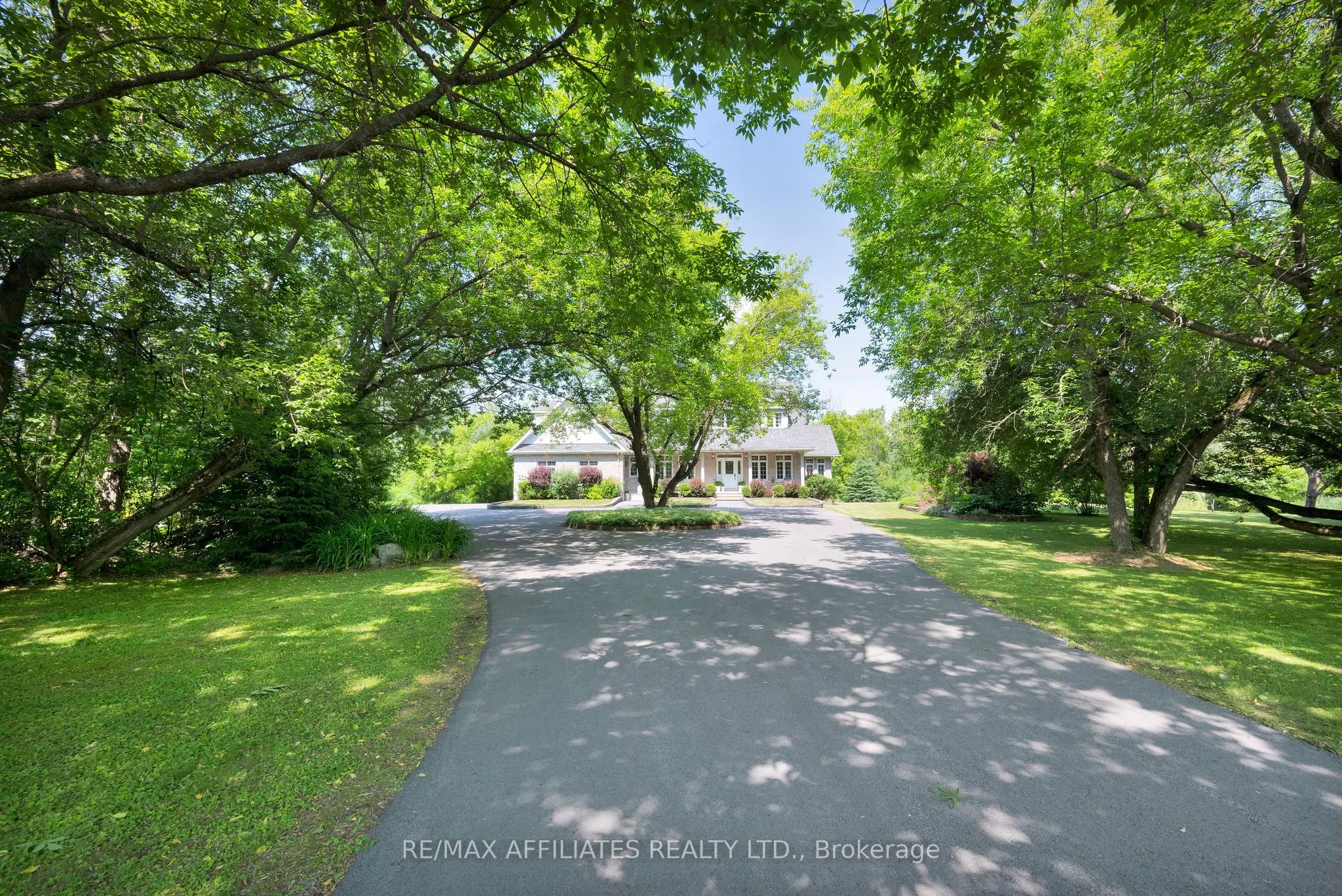 3 Kimini Drive
