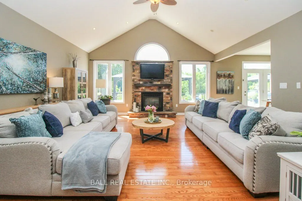 89 Whitfield Road