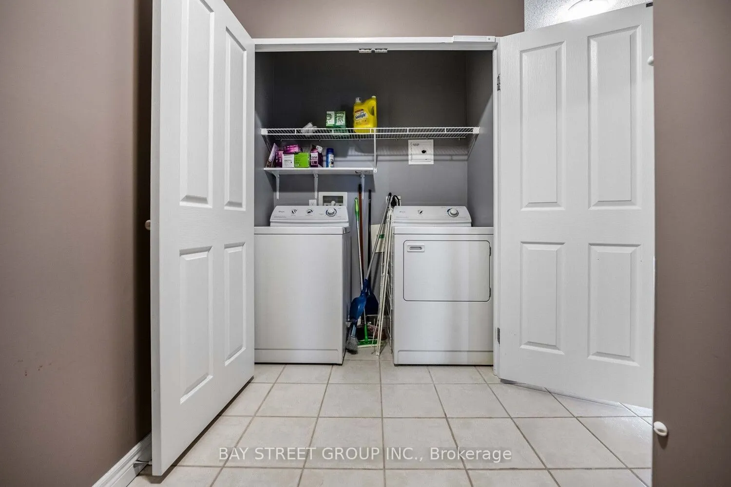255 Keats Way, #606