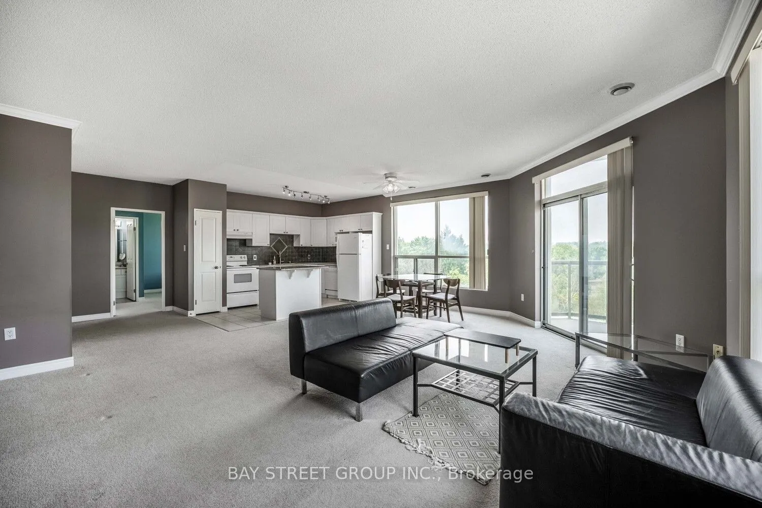 255 Keats Way, #606