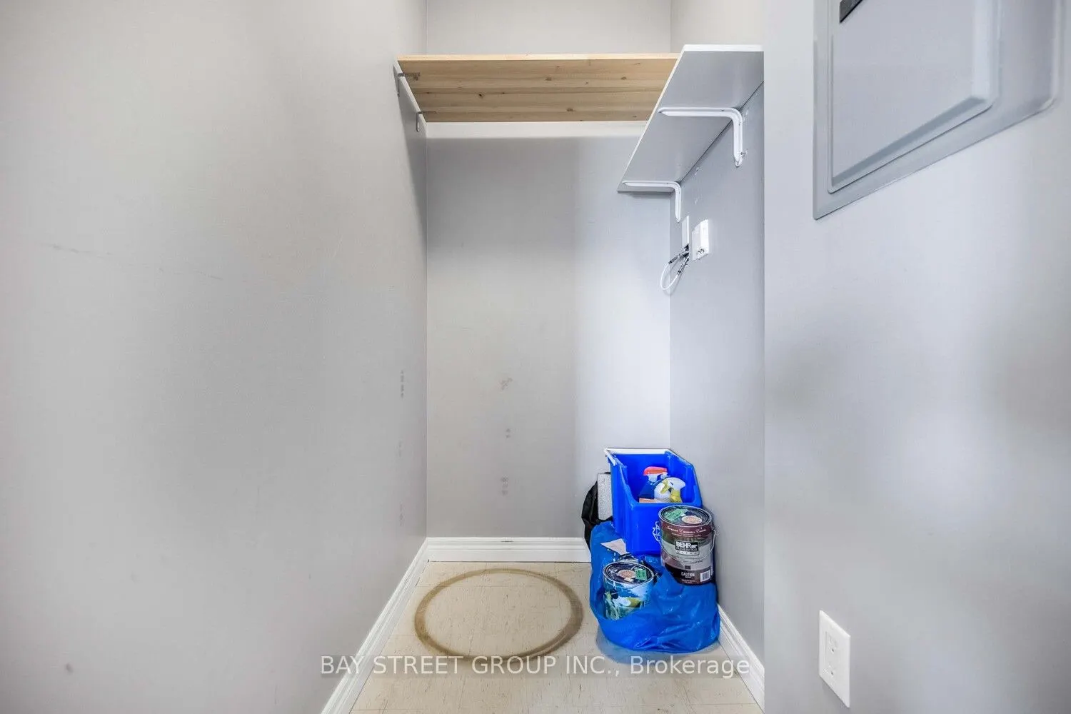 255 Keats Way, #606
