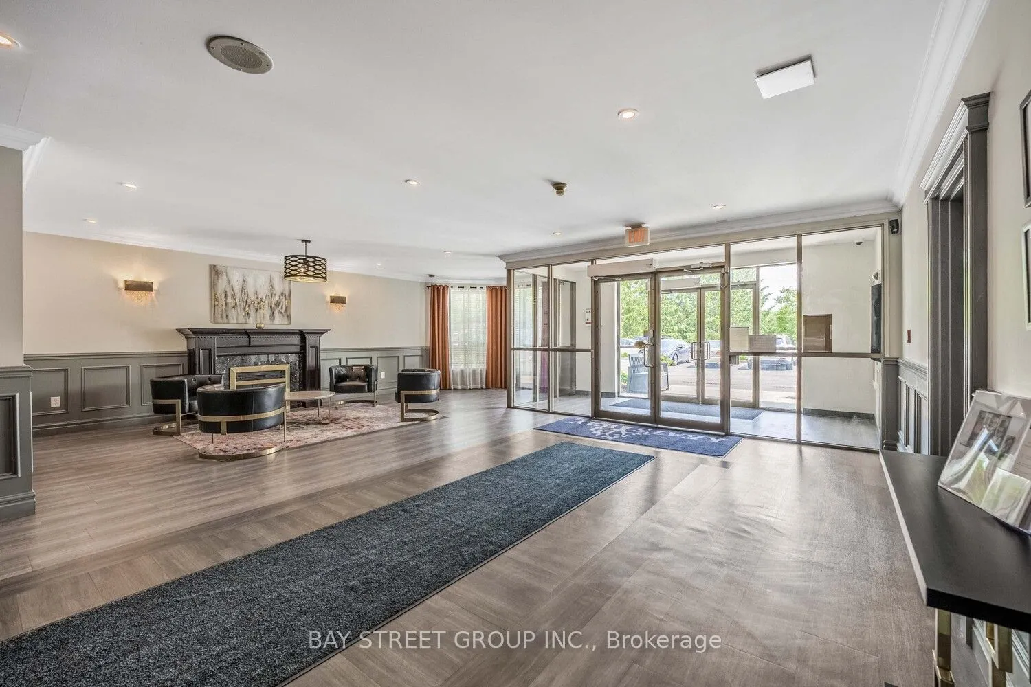 255 Keats Way, #606