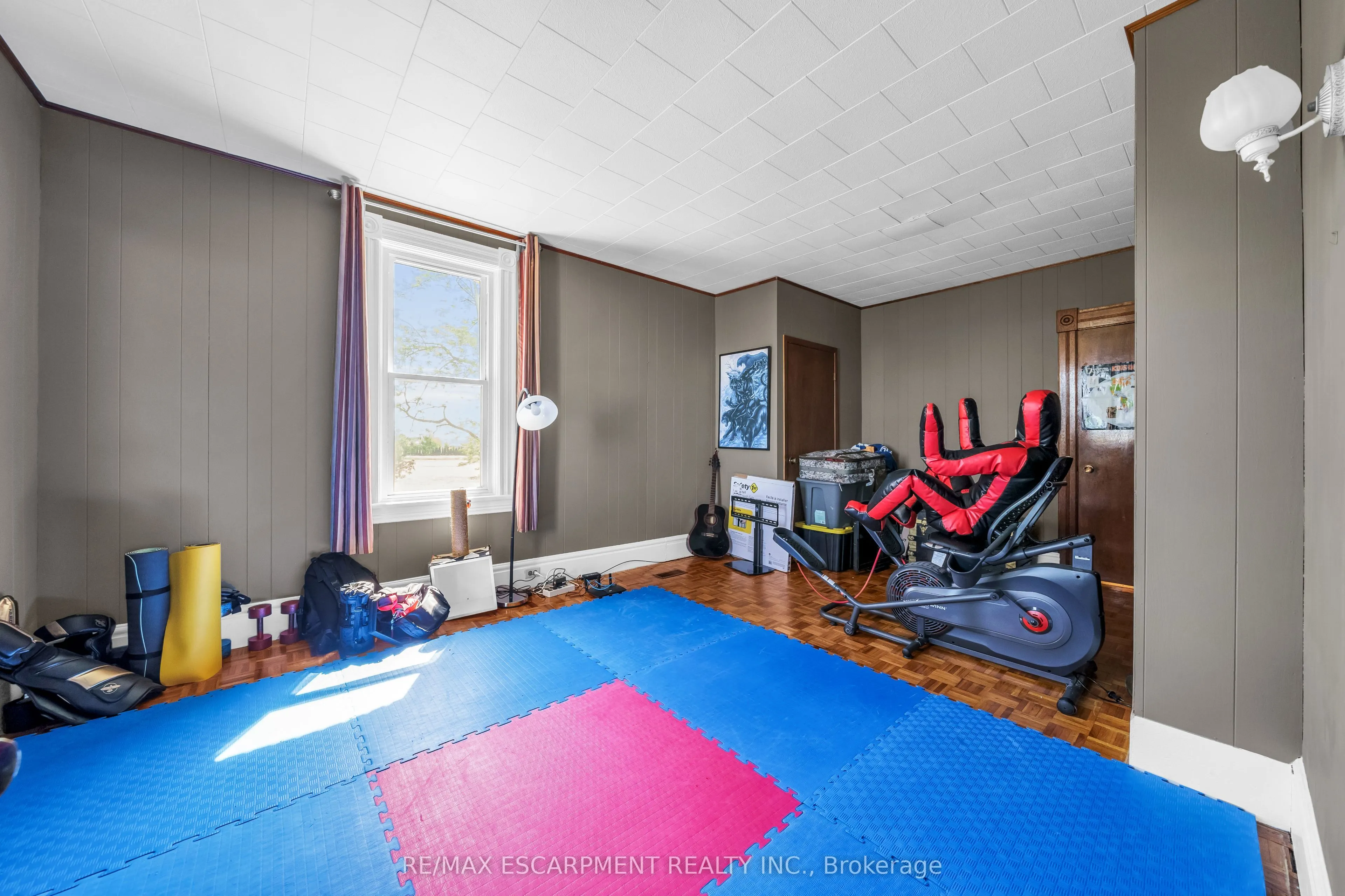 4932 FLY Road