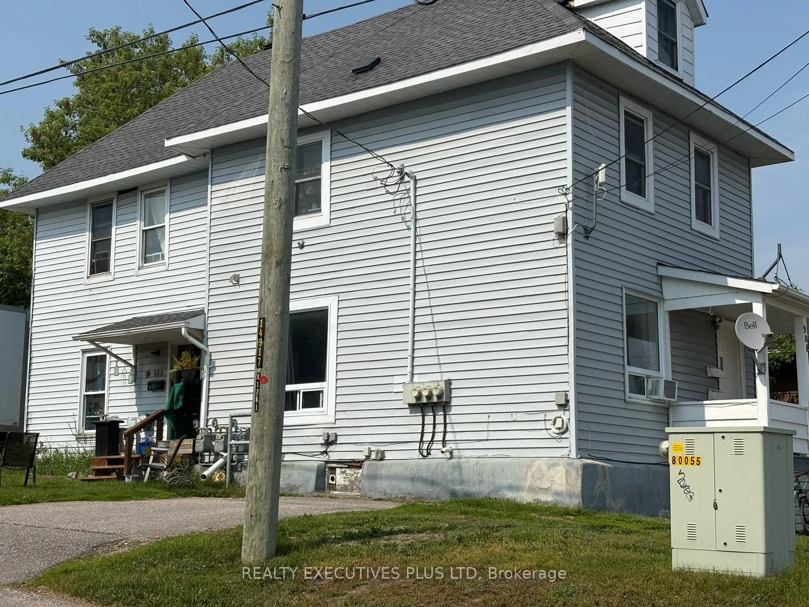 106 Fourth Avenue W